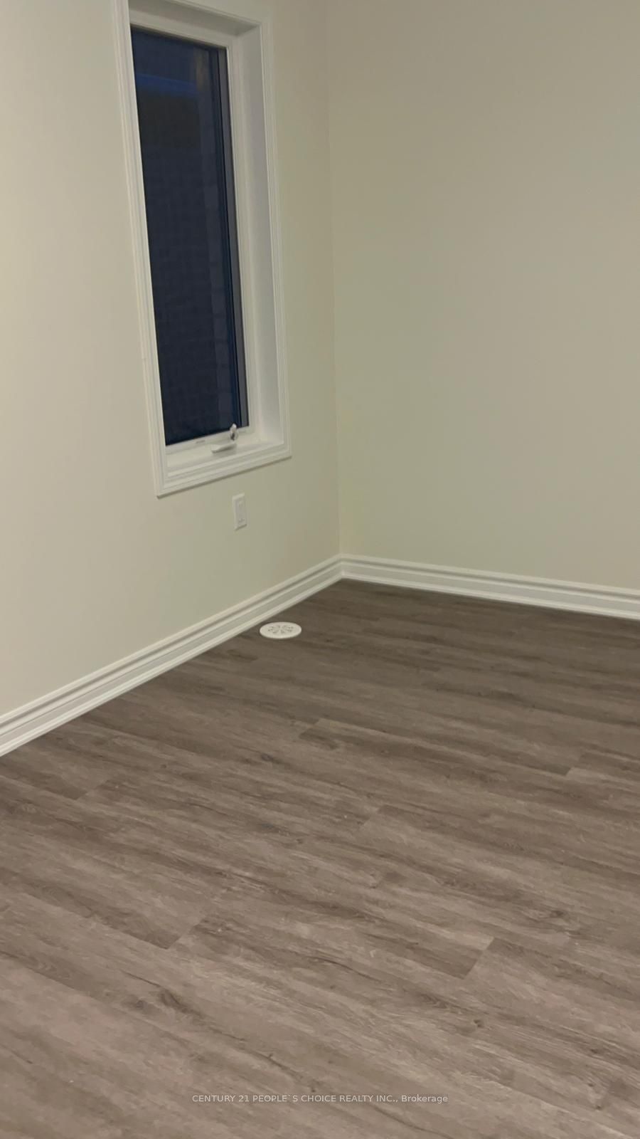 3361 Thunderbird Promenade E Property Photo 9