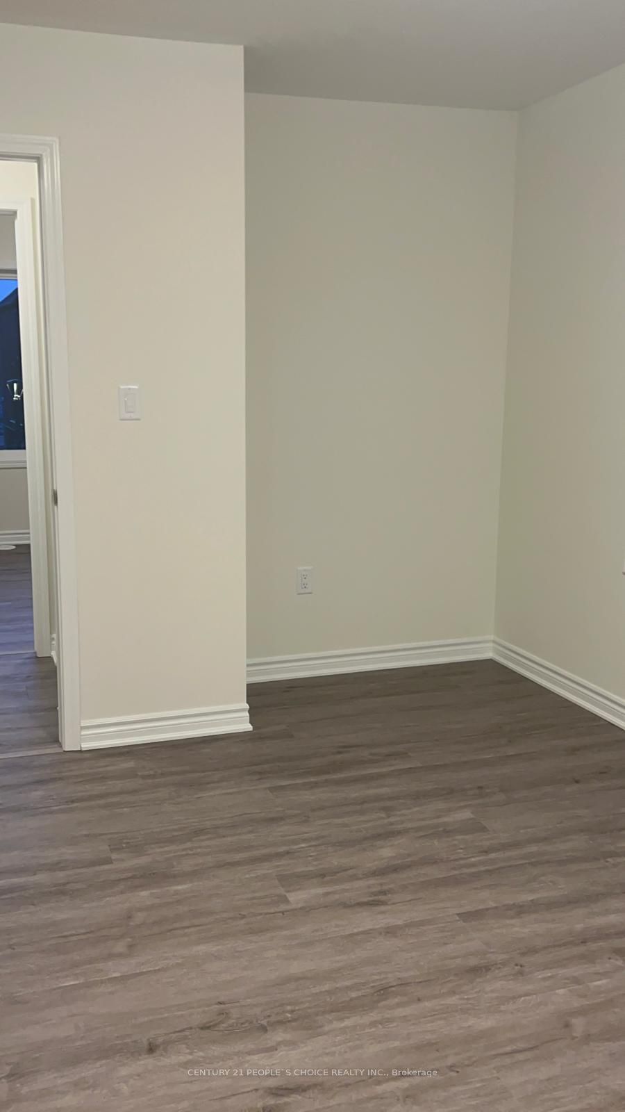 3361 Thunderbird Promenade E Property Photo 13
