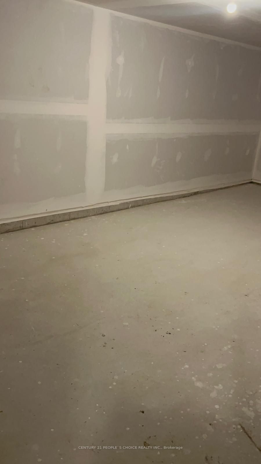 3361 Thunderbird Promenade E Property Photo 18