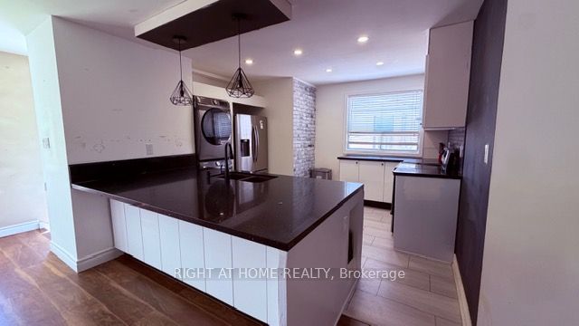 306 Rosedale Drive Property Photo 6