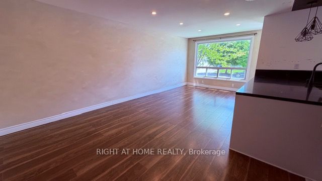 306 Rosedale Drive Property Photo 7