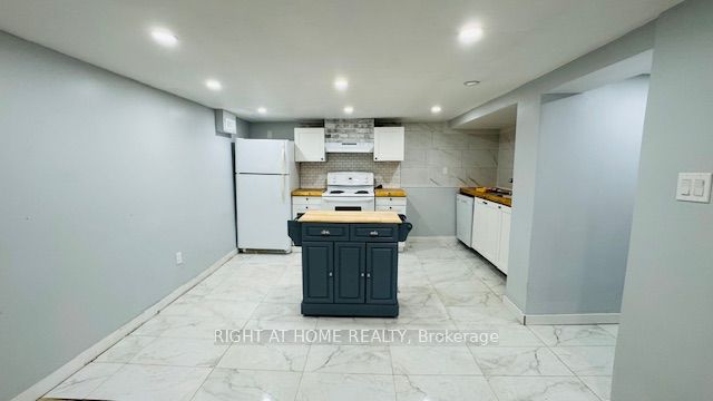 306 Rosedale Drive Property Photo 18