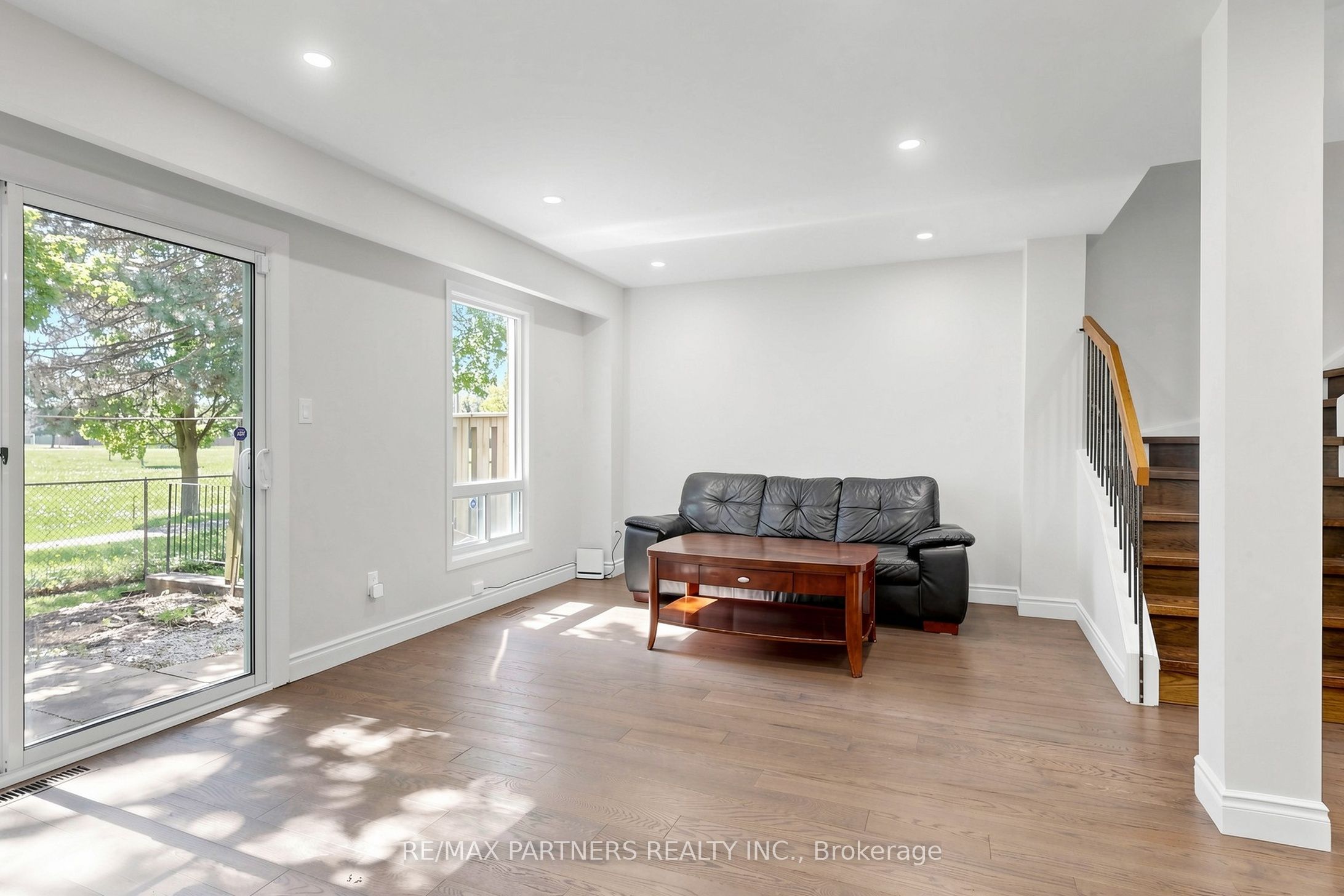 201 Alexmuir Boulevard 134 Property Photo 2