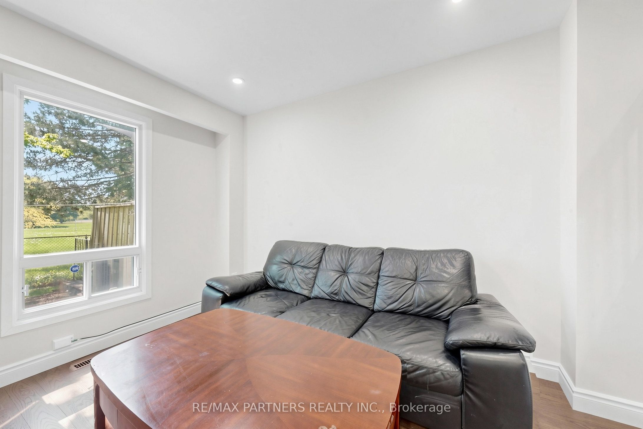 201 Alexmuir Boulevard 134 Property Photo 3
