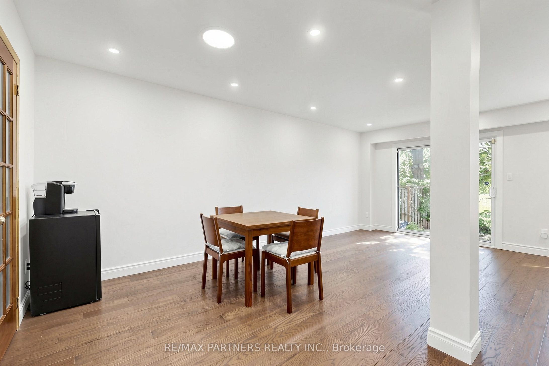 201 Alexmuir Boulevard 134 Property Photo 7