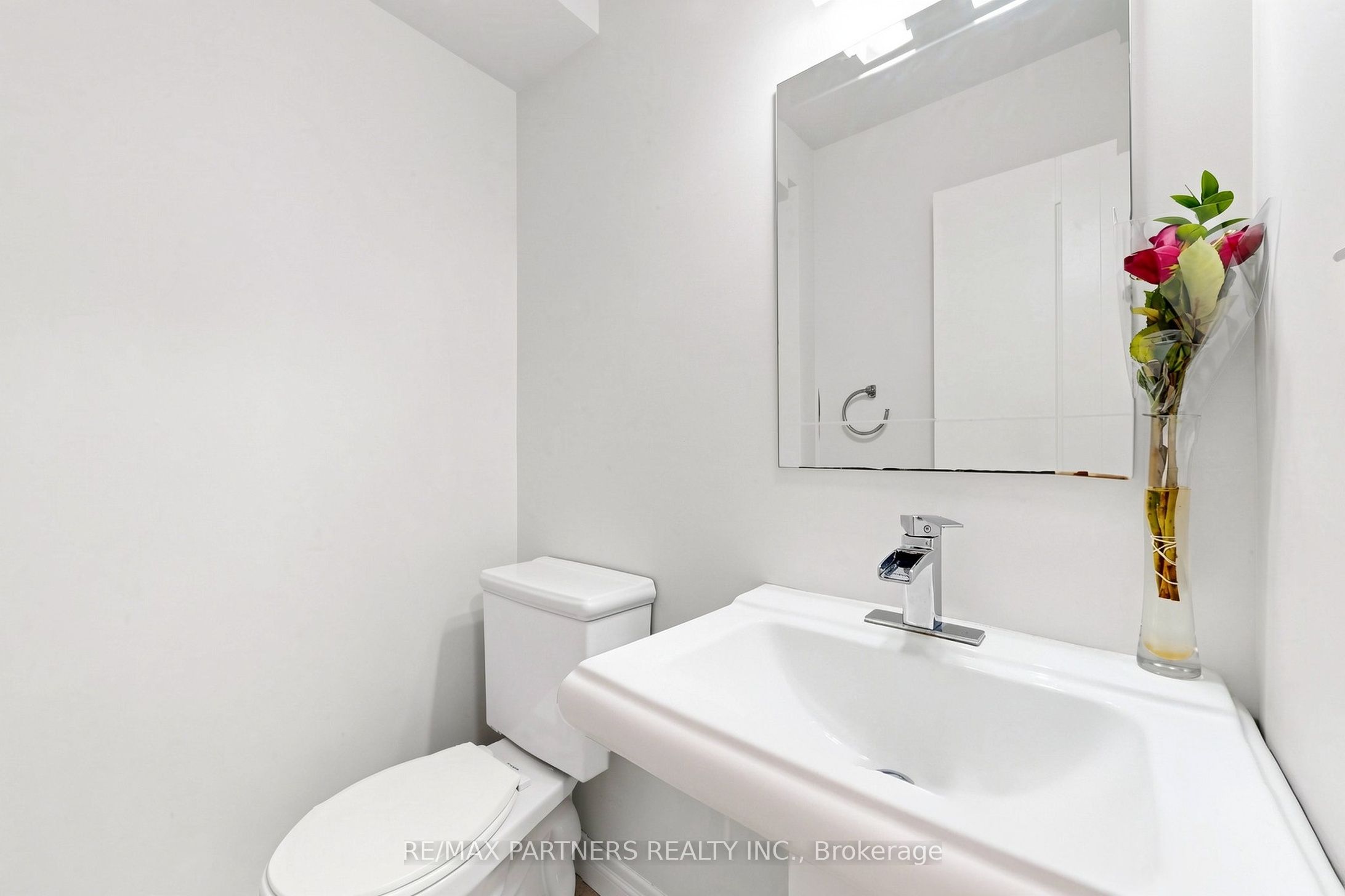 201 Alexmuir Boulevard 134 Property Photo 14