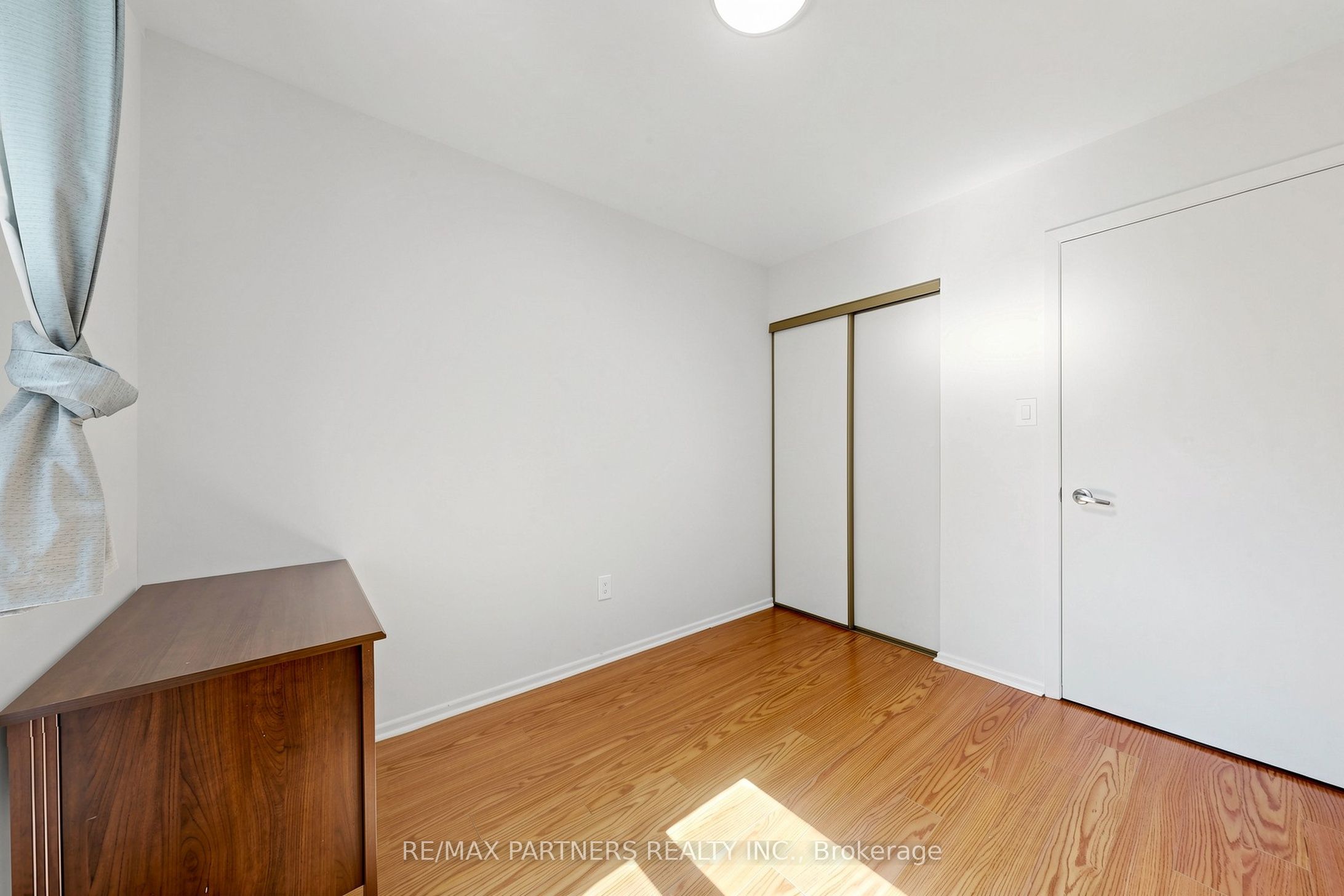 201 Alexmuir Boulevard 134 Property Photo 25