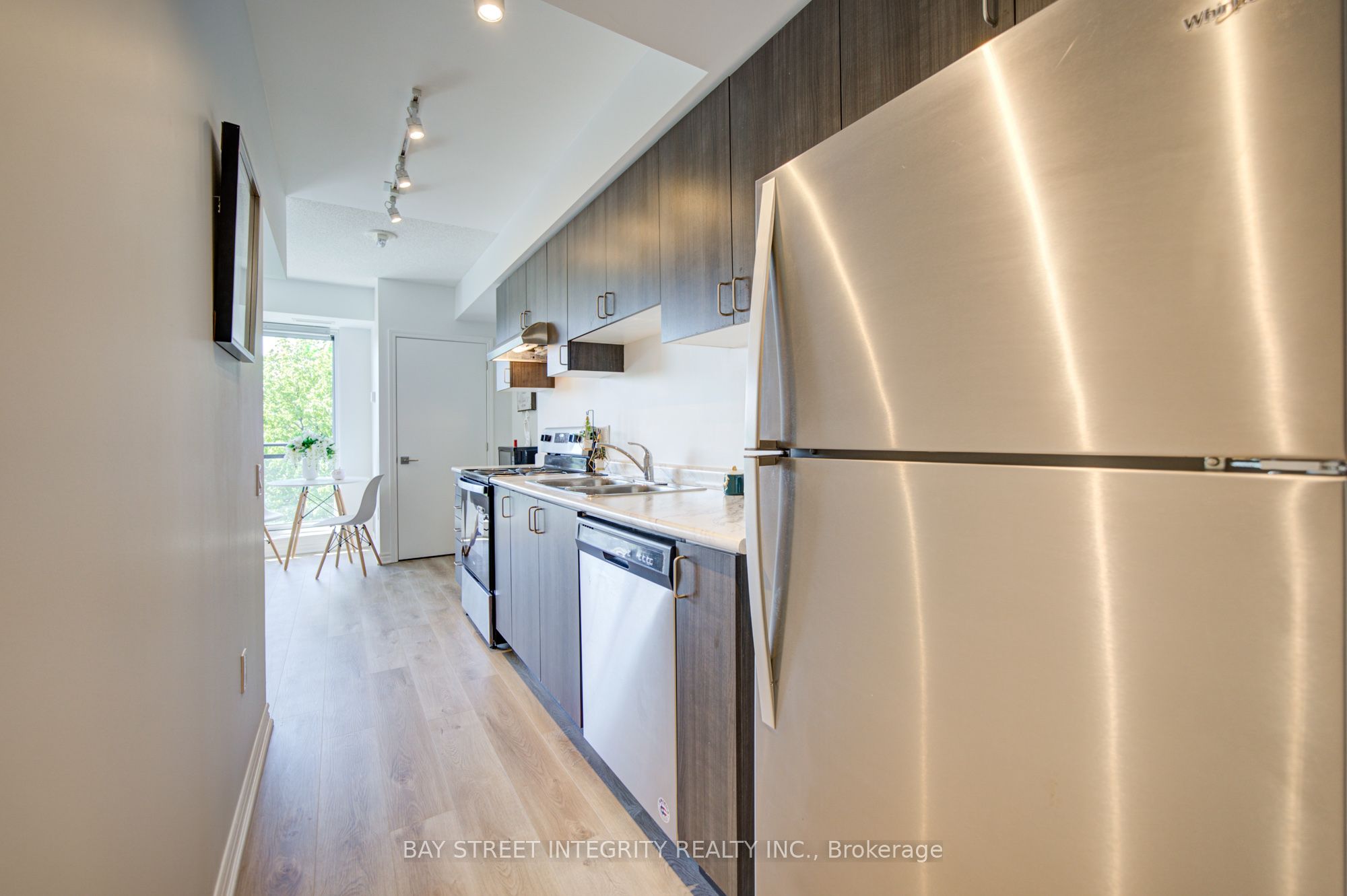 1 Falaise Road 511 Property Photo 10