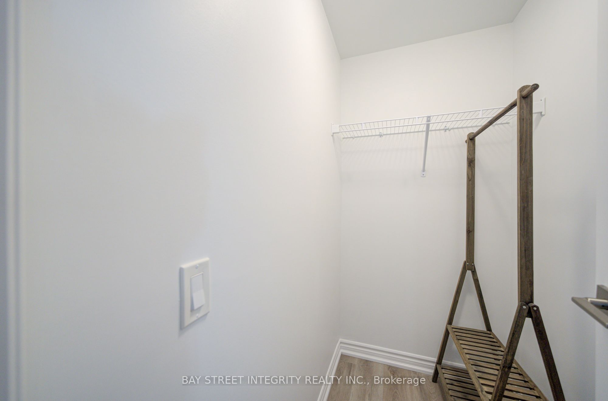 1 Falaise Road 511 Property Photo 26