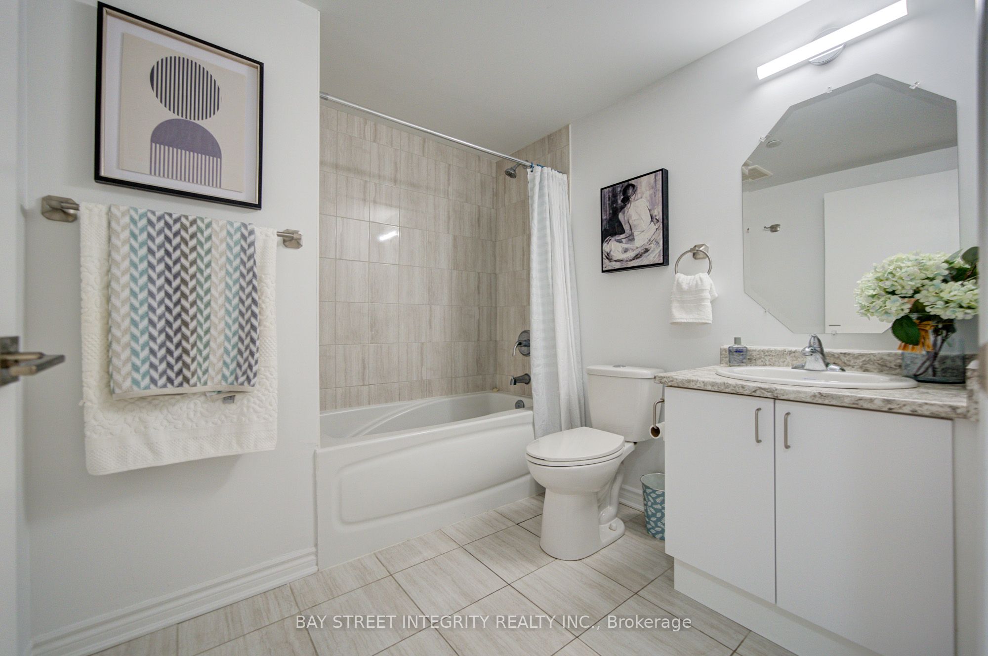1 Falaise Road 511 Property Photo 28