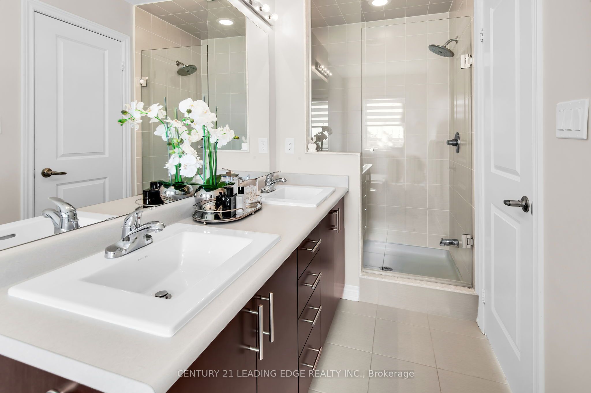 1362 Gull Crossing N Property Photo 32