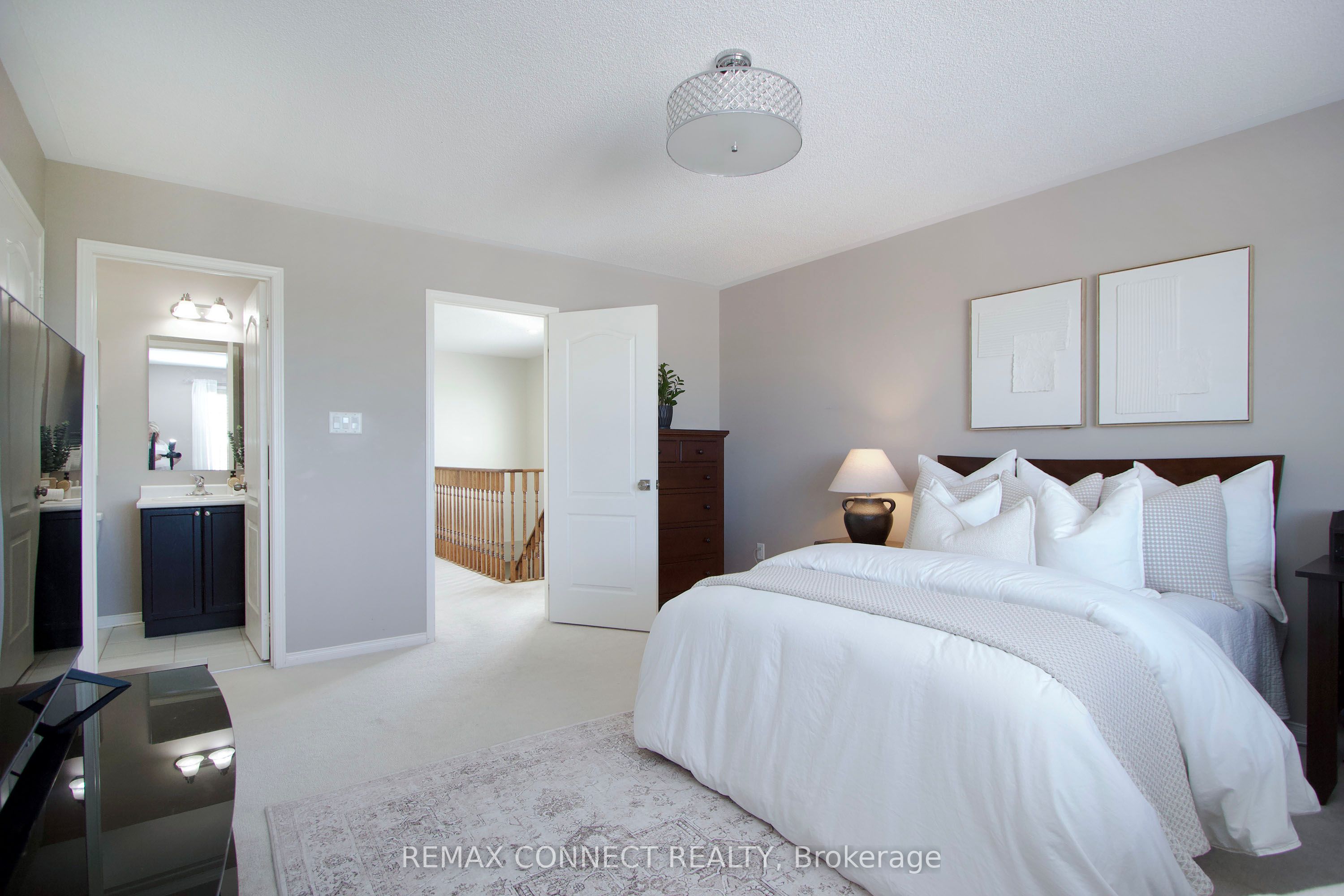 13 Netherway Crescent Property Photo 13