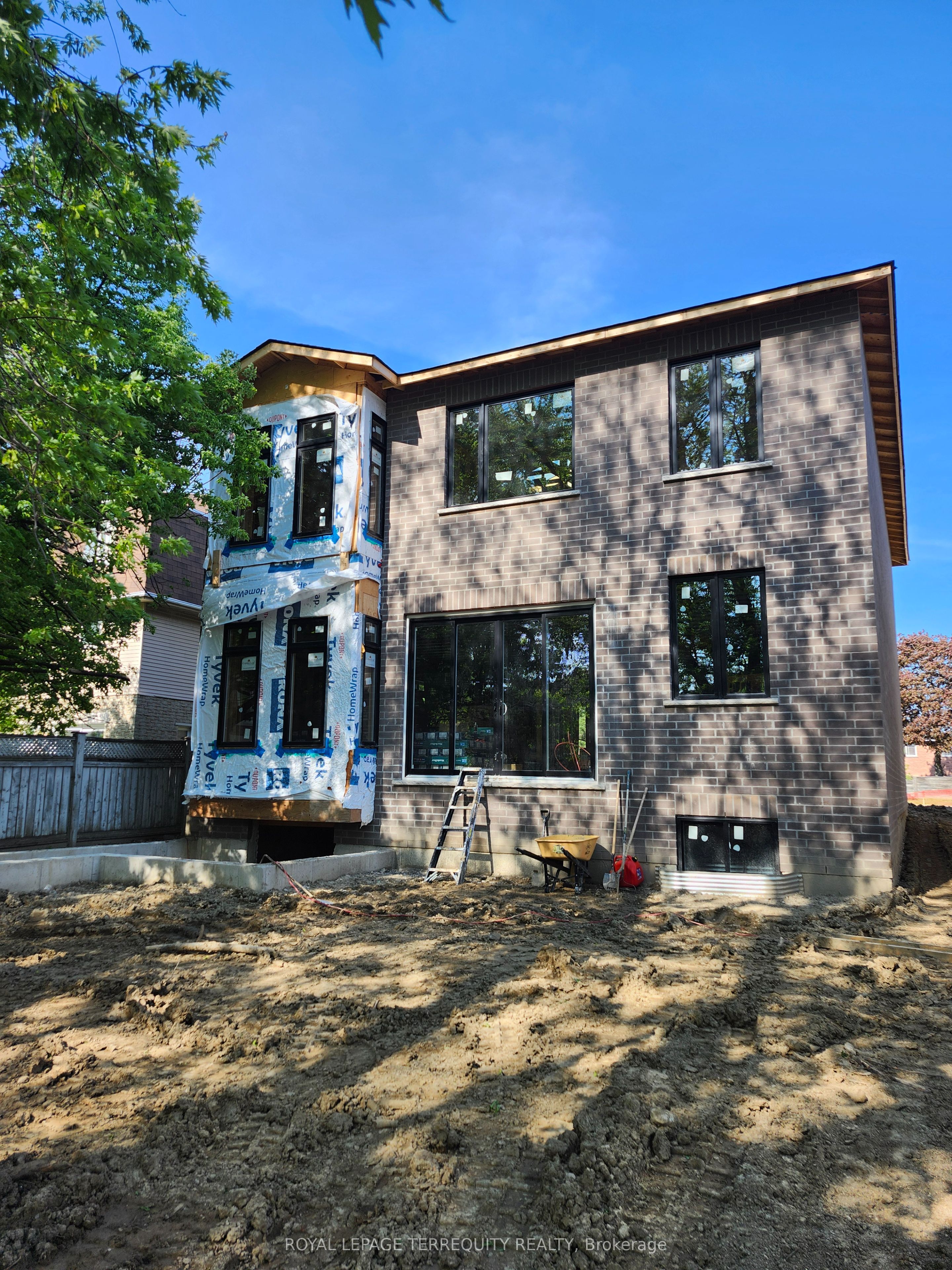 3372 Brimley Road Property Photo 3