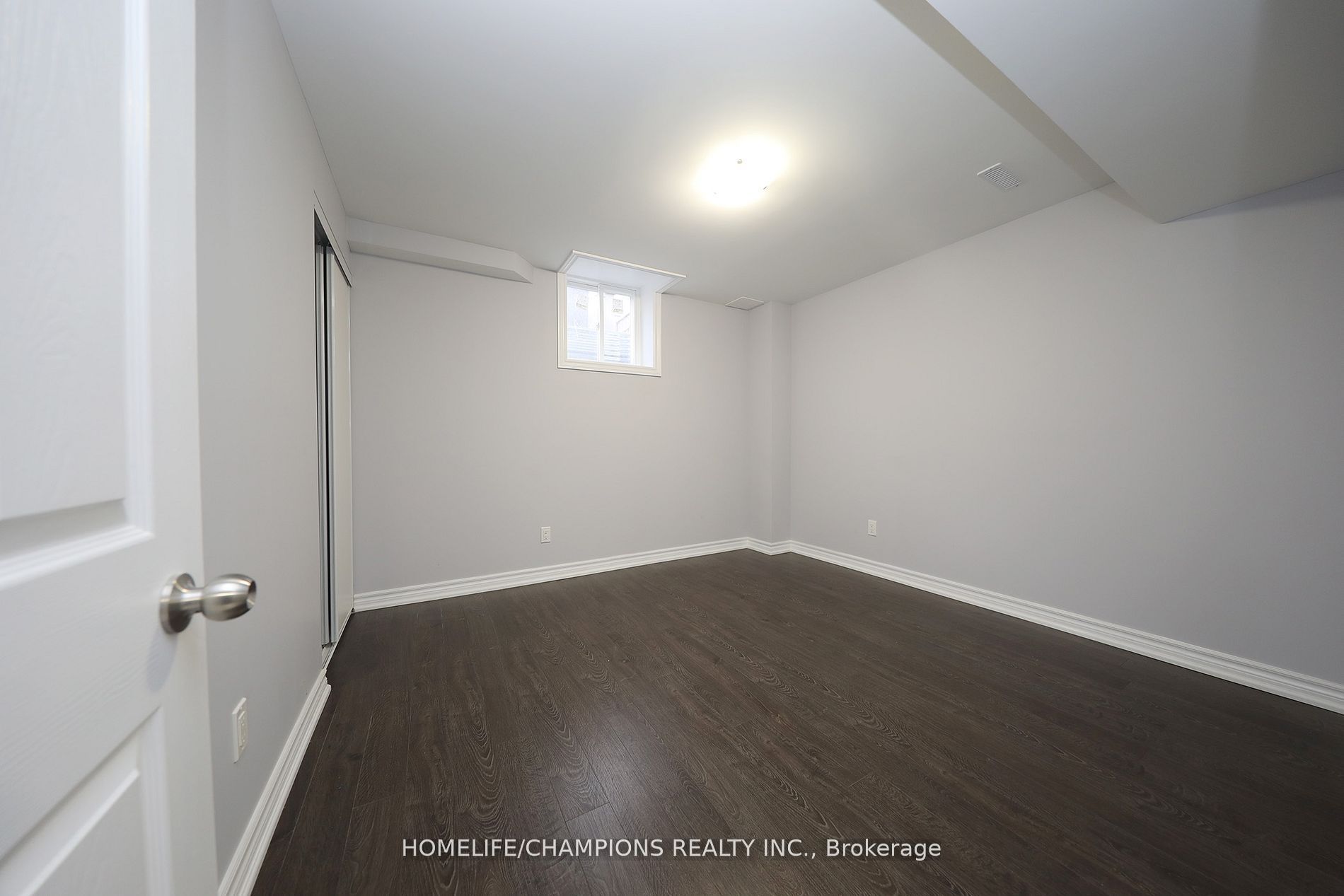 5 Bellotti Crescent Property Photo 2