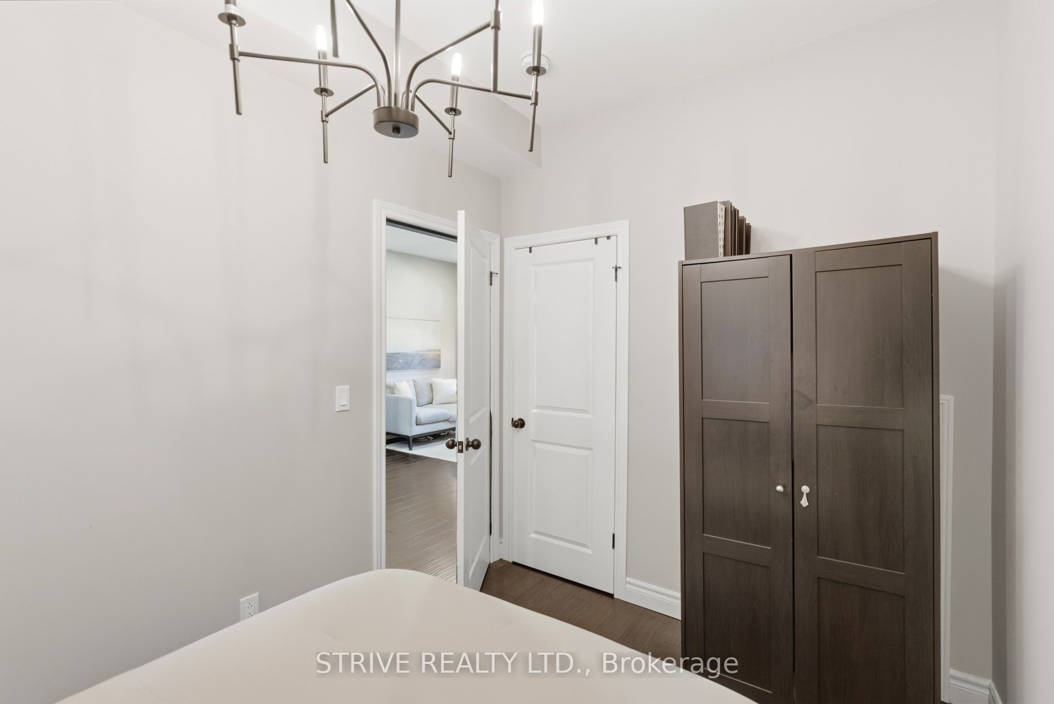 107 Cromwell Avenue Property Photo 18