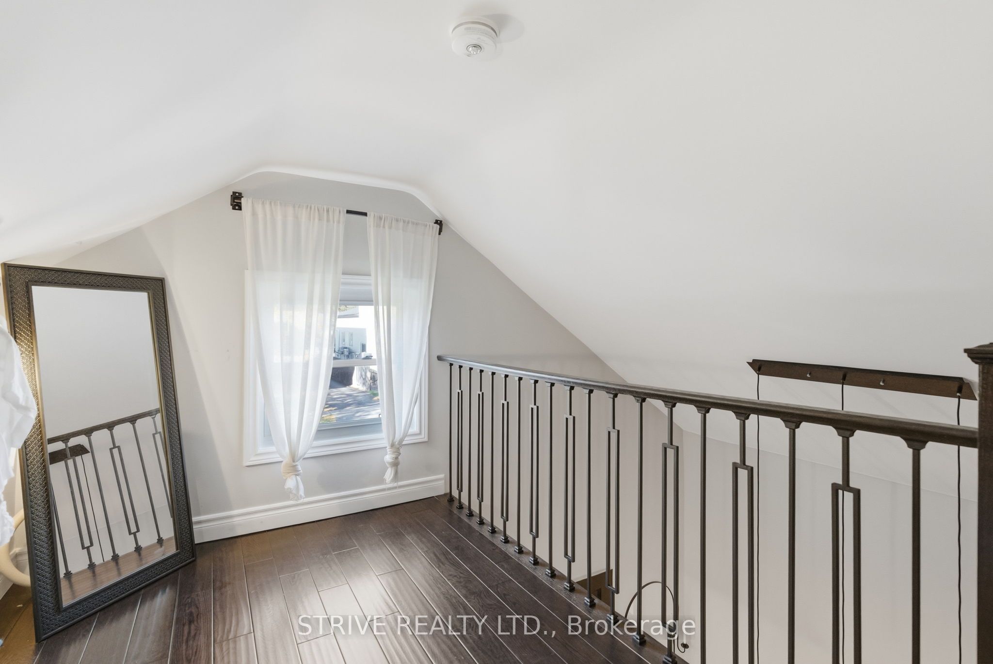 107 Cromwell Avenue Property Photo 31