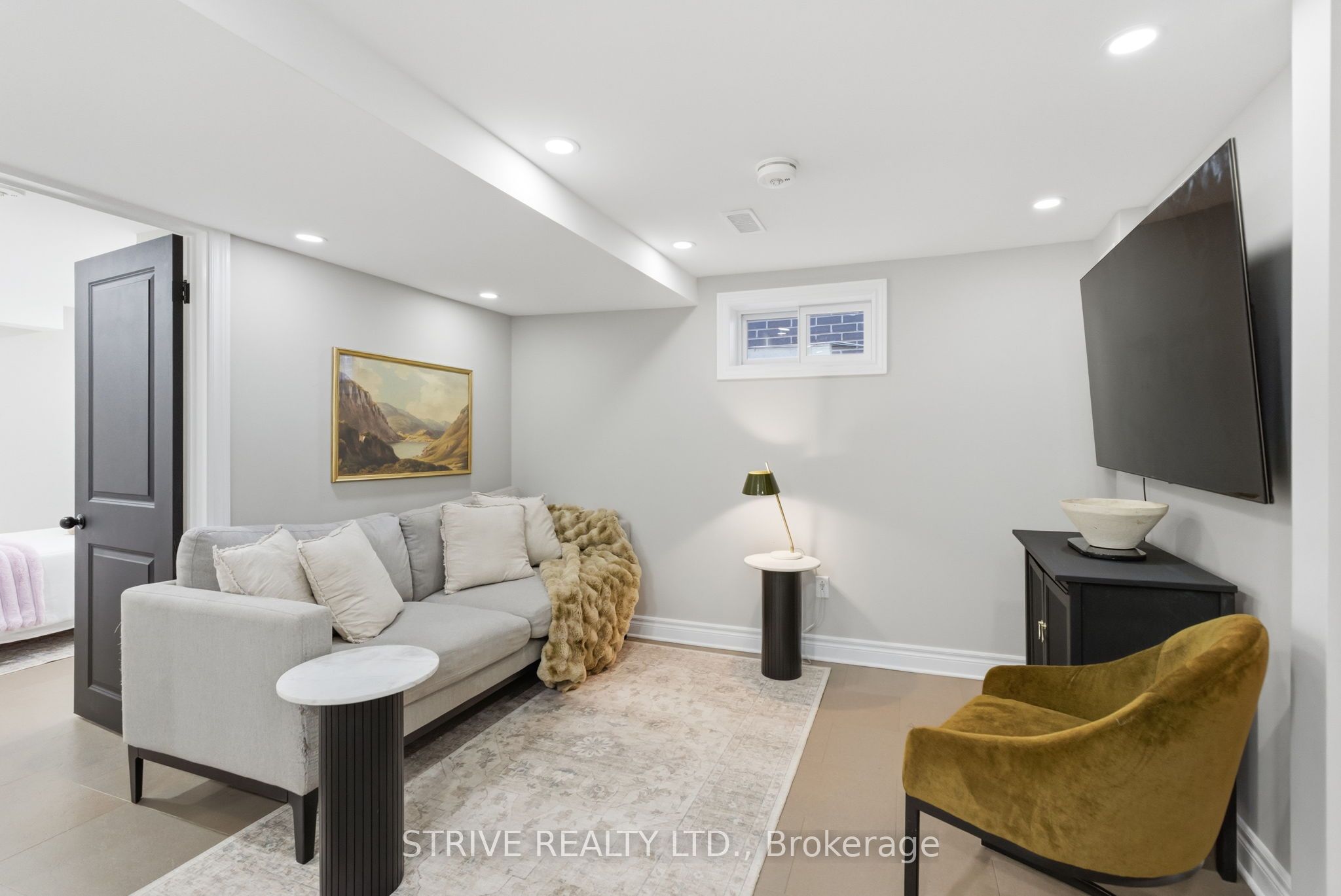 107 Cromwell Avenue Property Photo 34