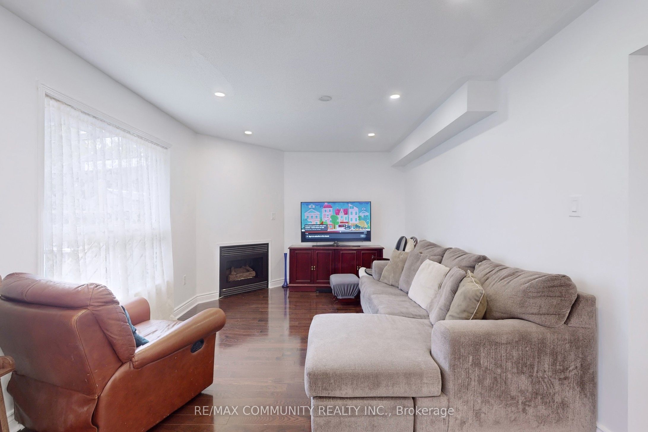 71 Hibbard Drive Property Photo 11