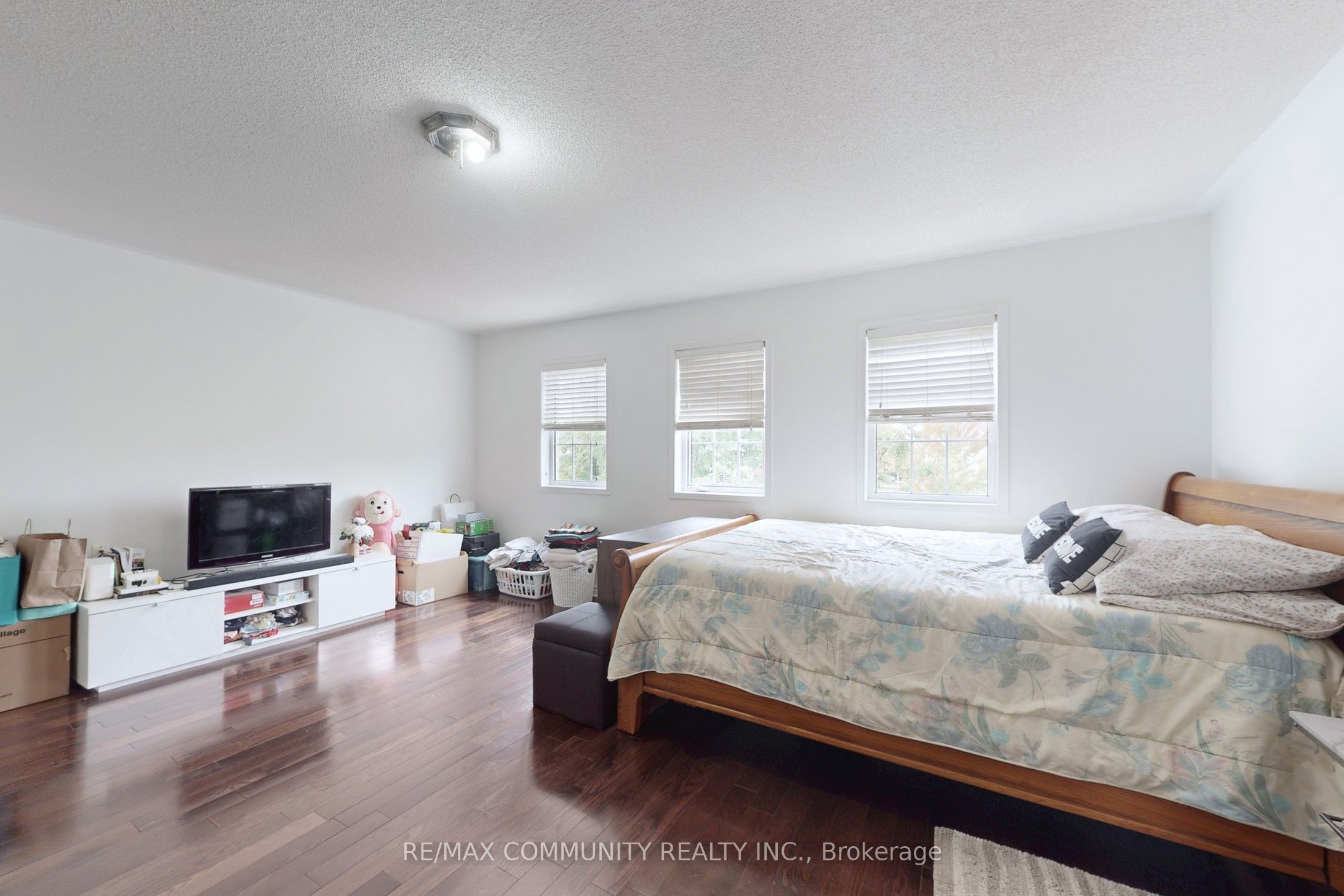 71 Hibbard Drive Property Photo 36