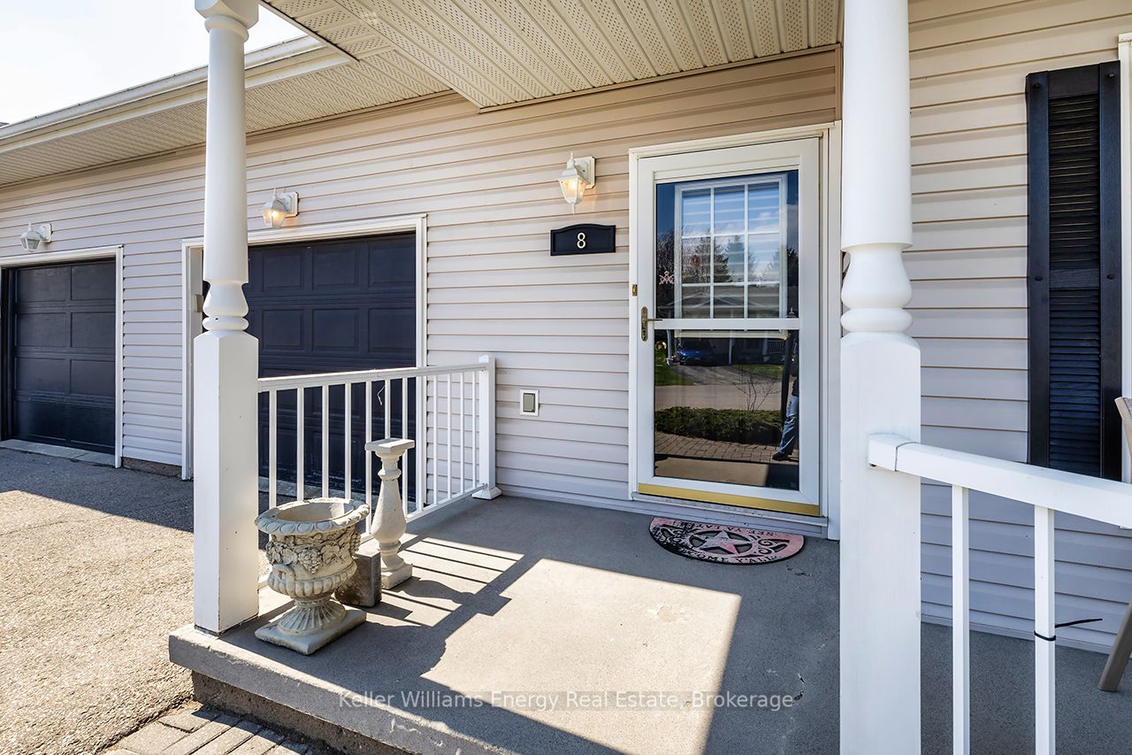 8 Hinkley Trail Property Photo 6