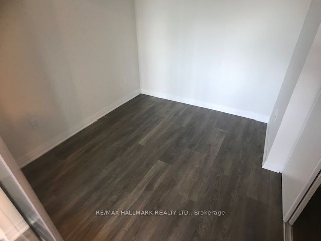 2301 Danforth Avenue 324 Property Photo 12