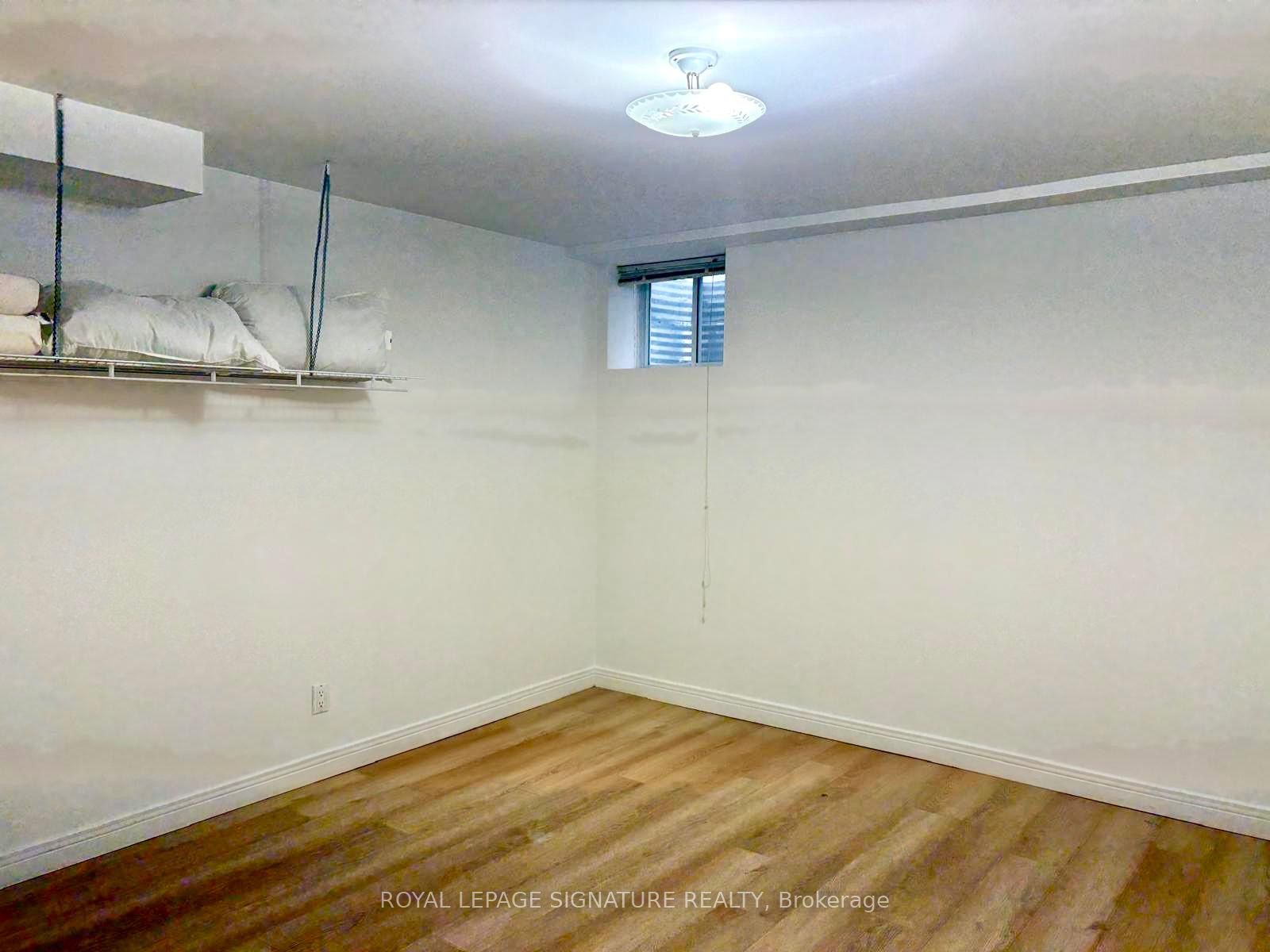27 Dalbret Crescent Property Photo 6