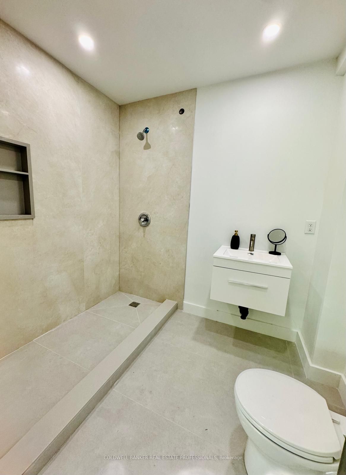 1159 Dundas Street E 151 Property Photo 3
