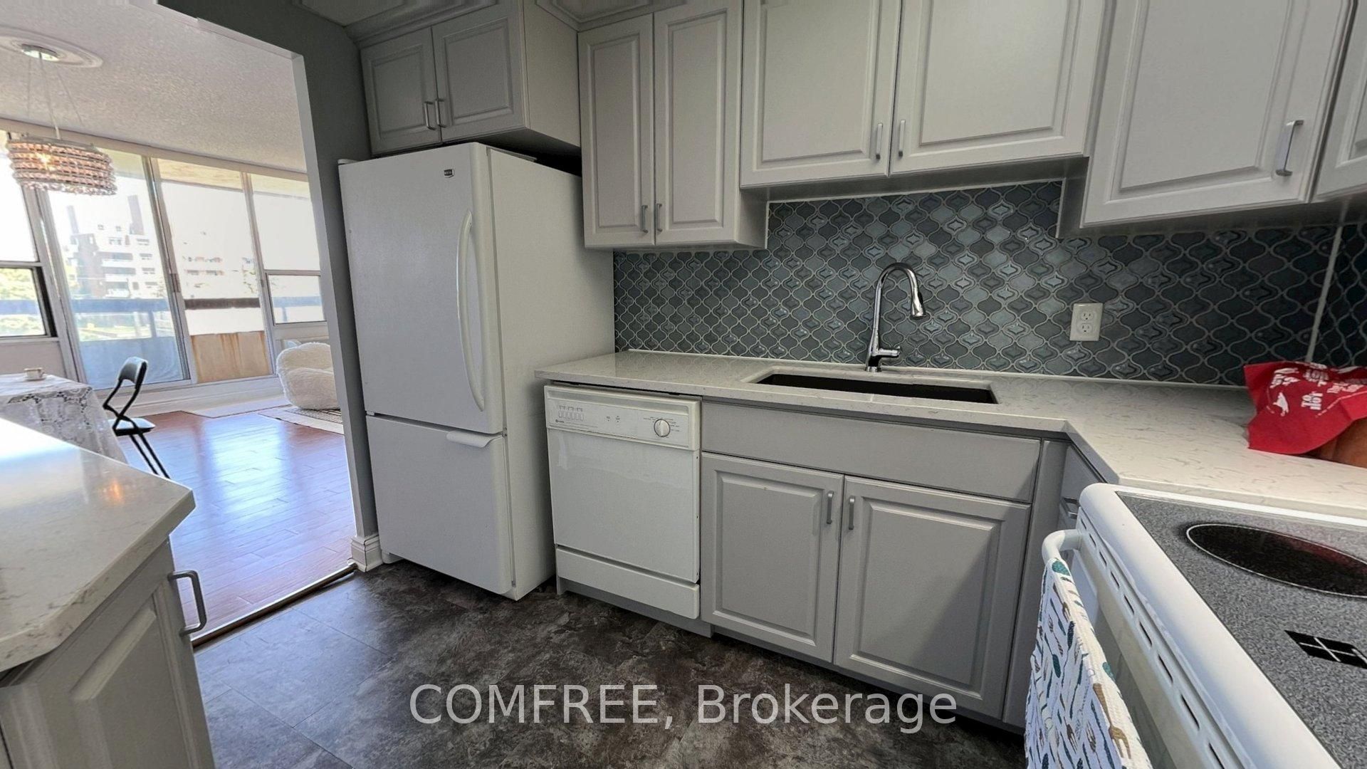 55 William Street E 505 Property Photo 9