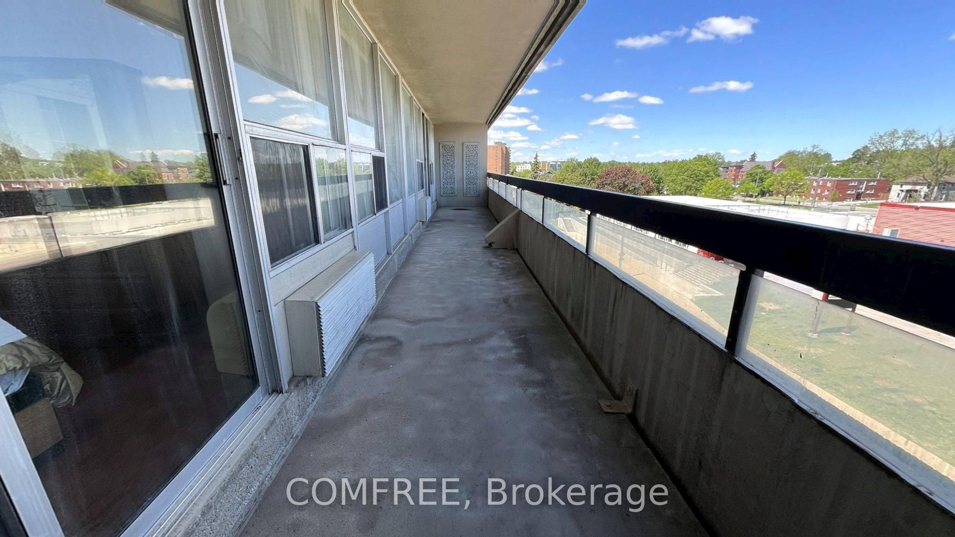55 William Street E 505 Property Photo 22