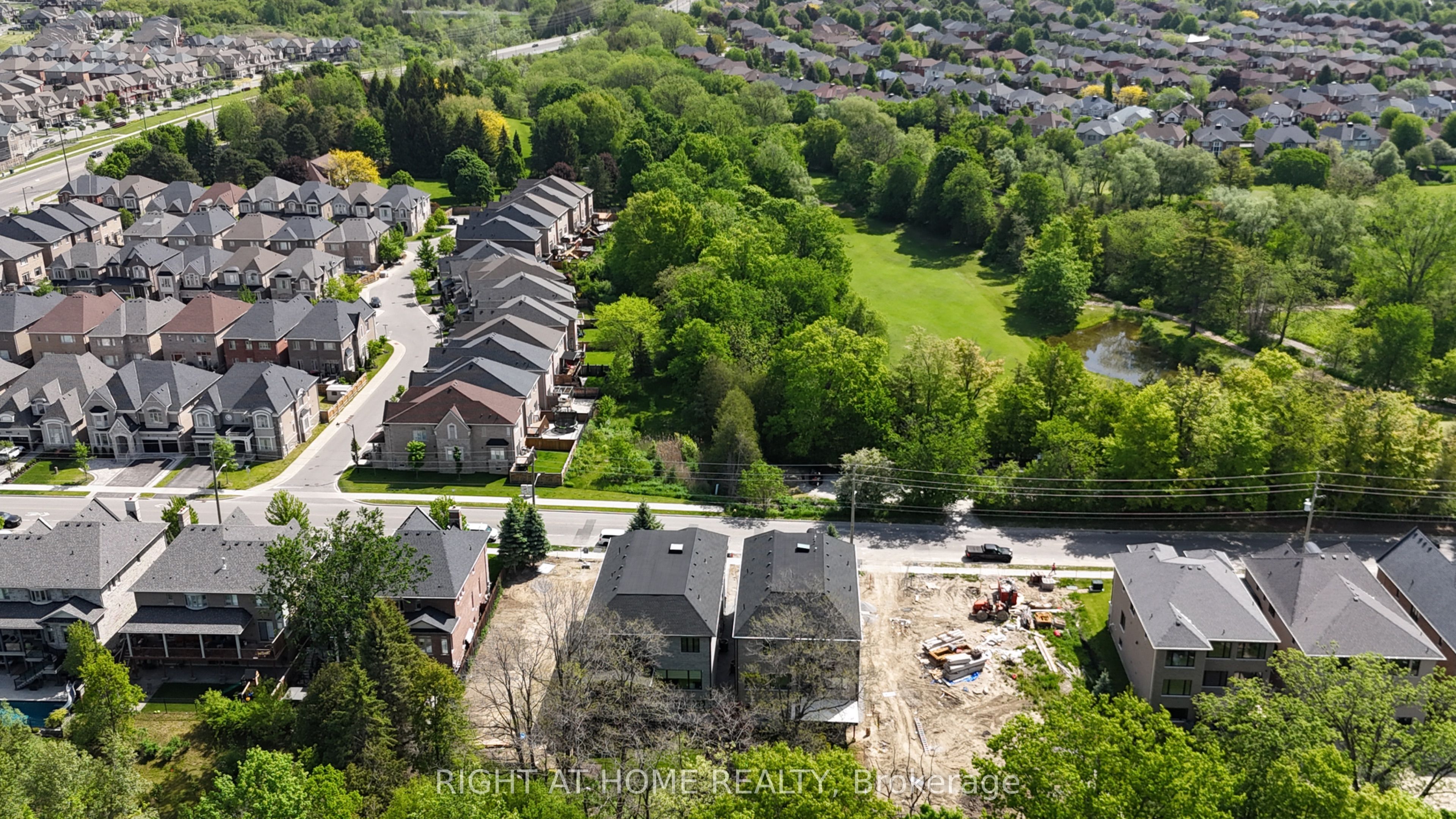 860 Riverside Drive Property Photo 3