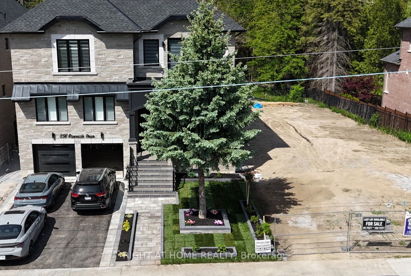 860 Riverside Drive Property Photo 10