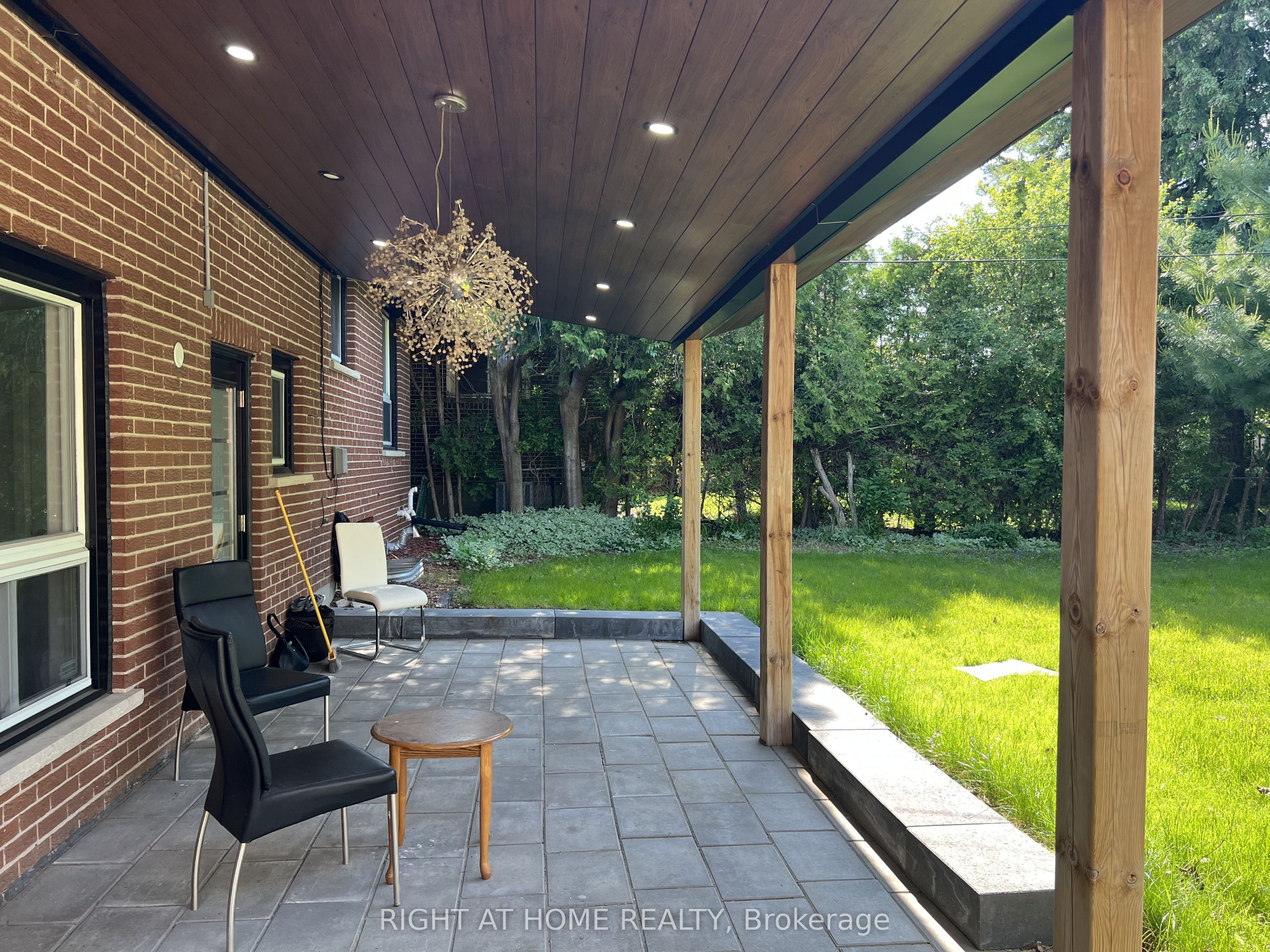 310 Admiral Road Property Photo 35