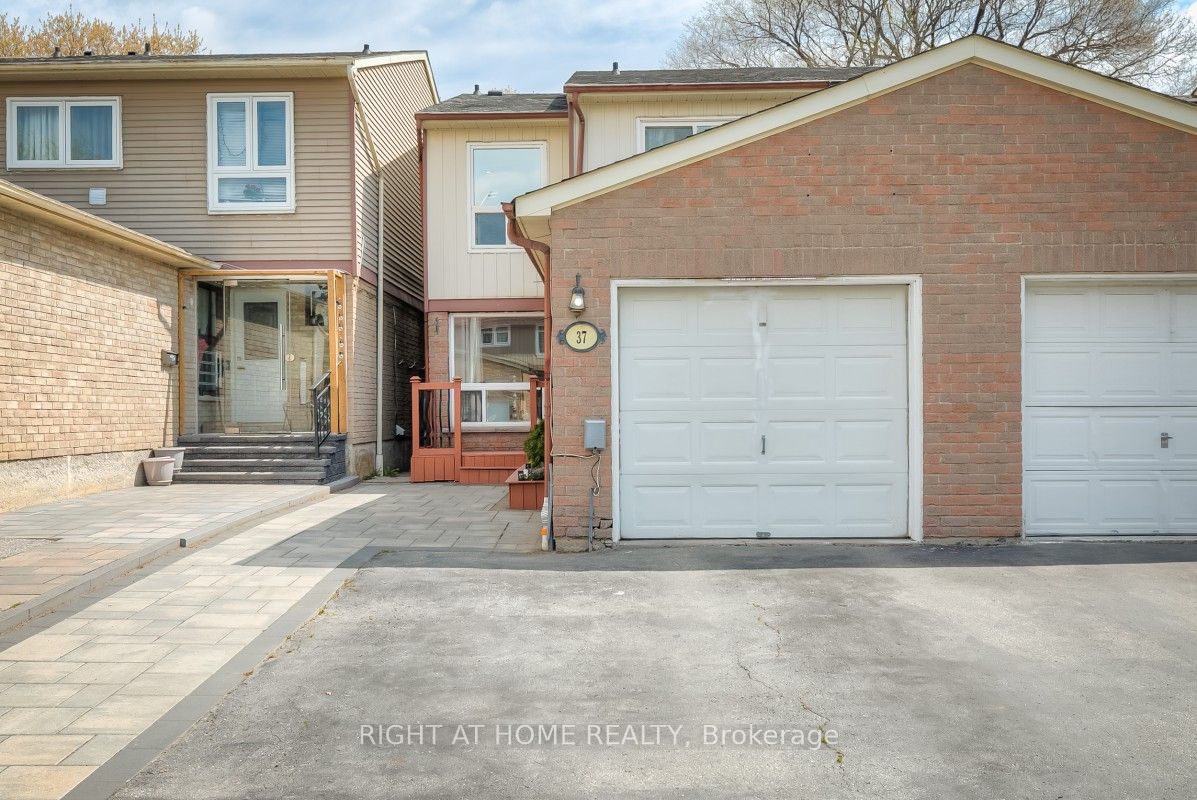 37 McKnight Drive