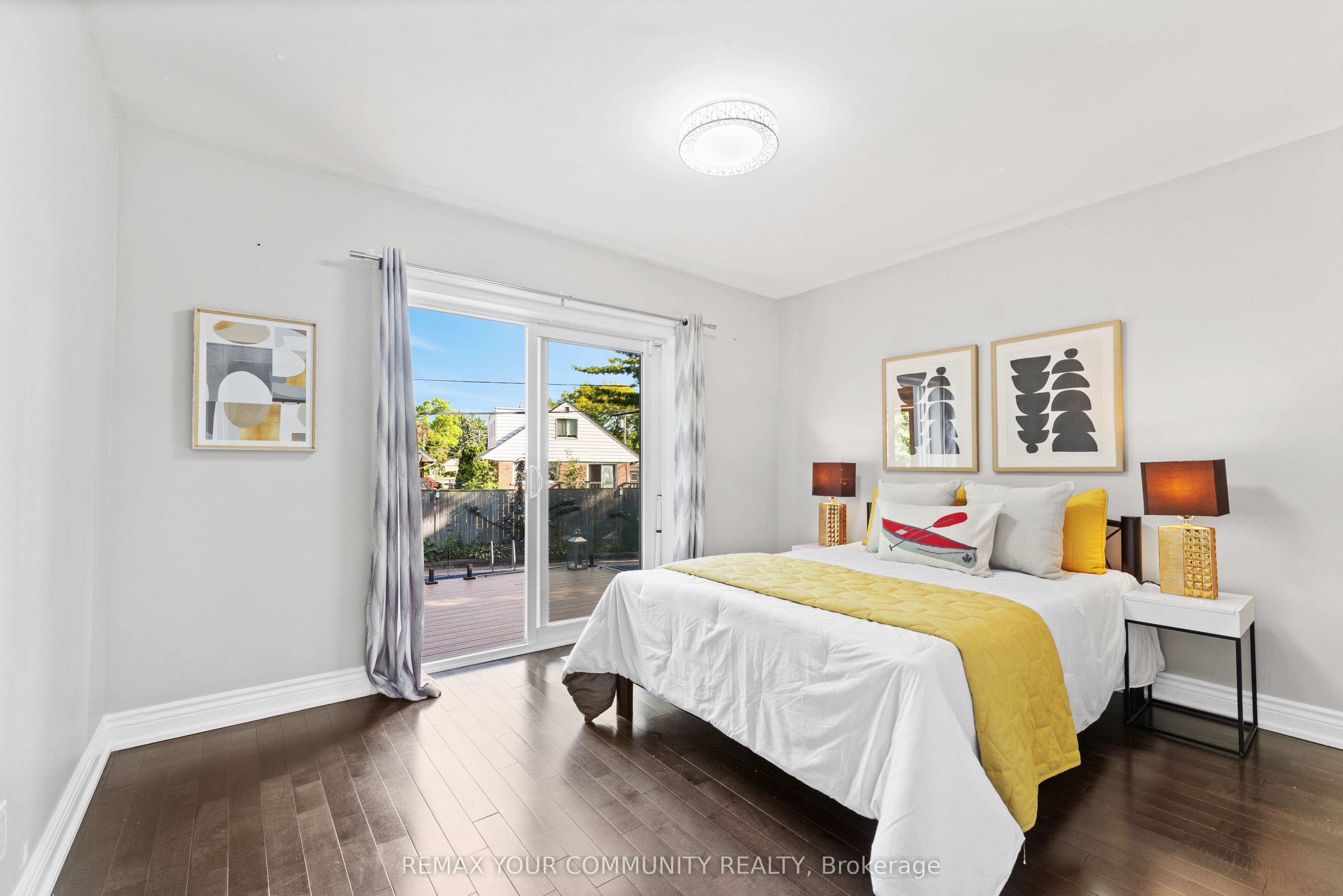 23 Penetang Crescent Property Photo 17
