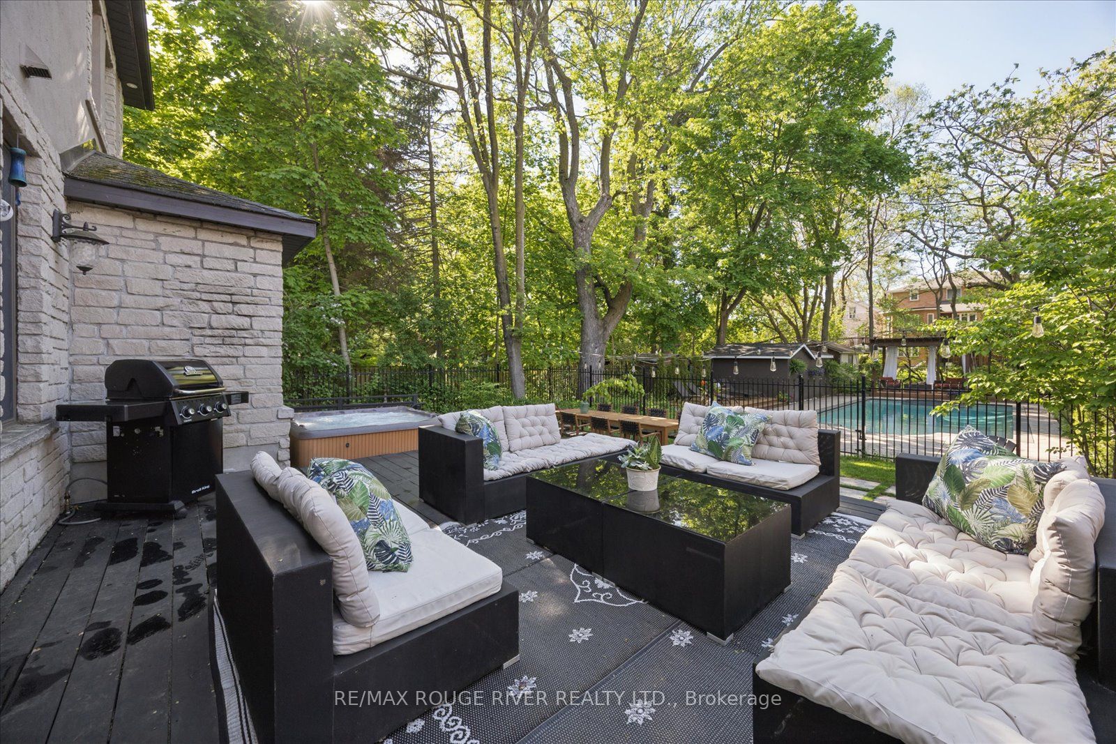 30 Springbank Avenue Property Photo 39