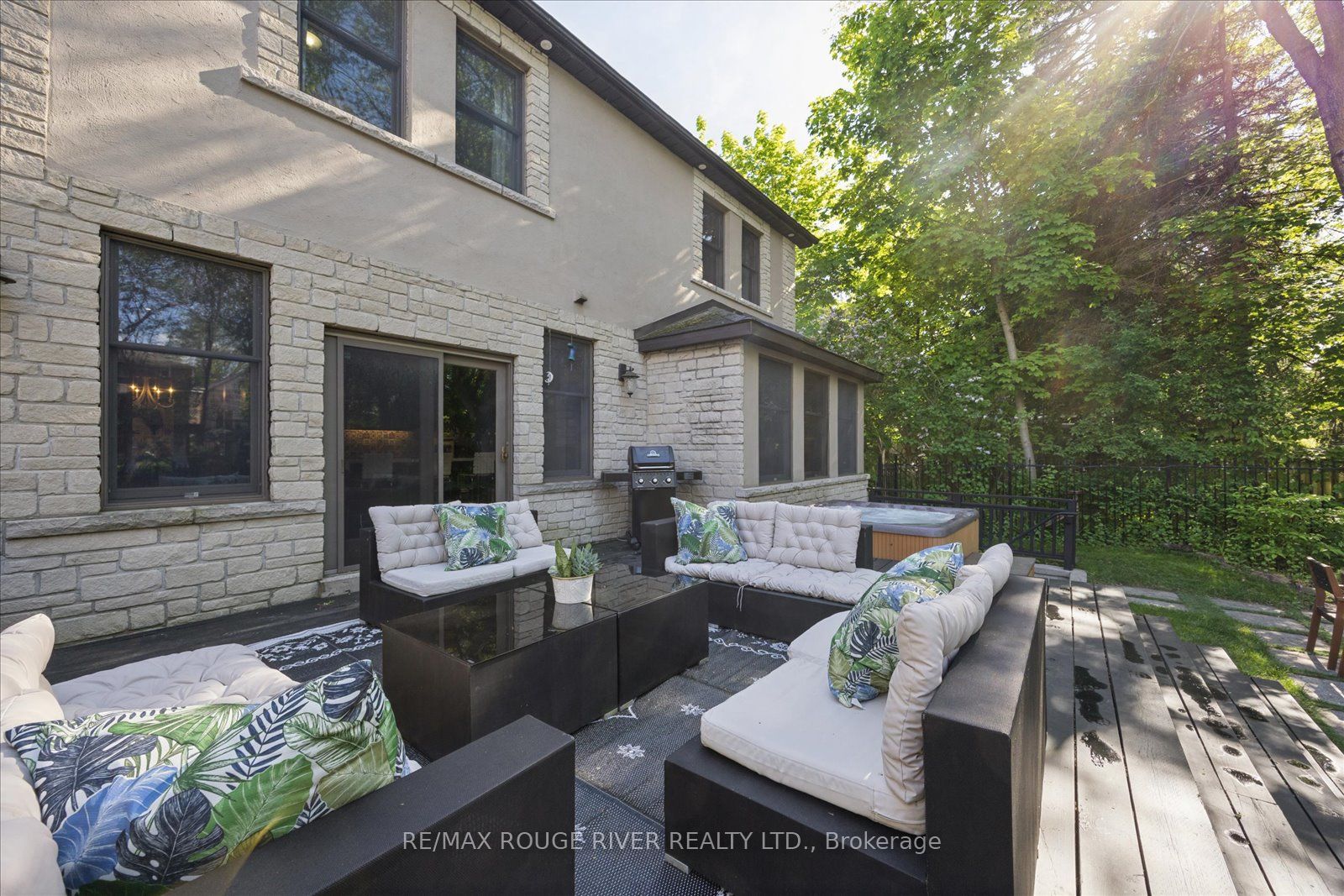 30 Springbank Avenue Property Photo 40