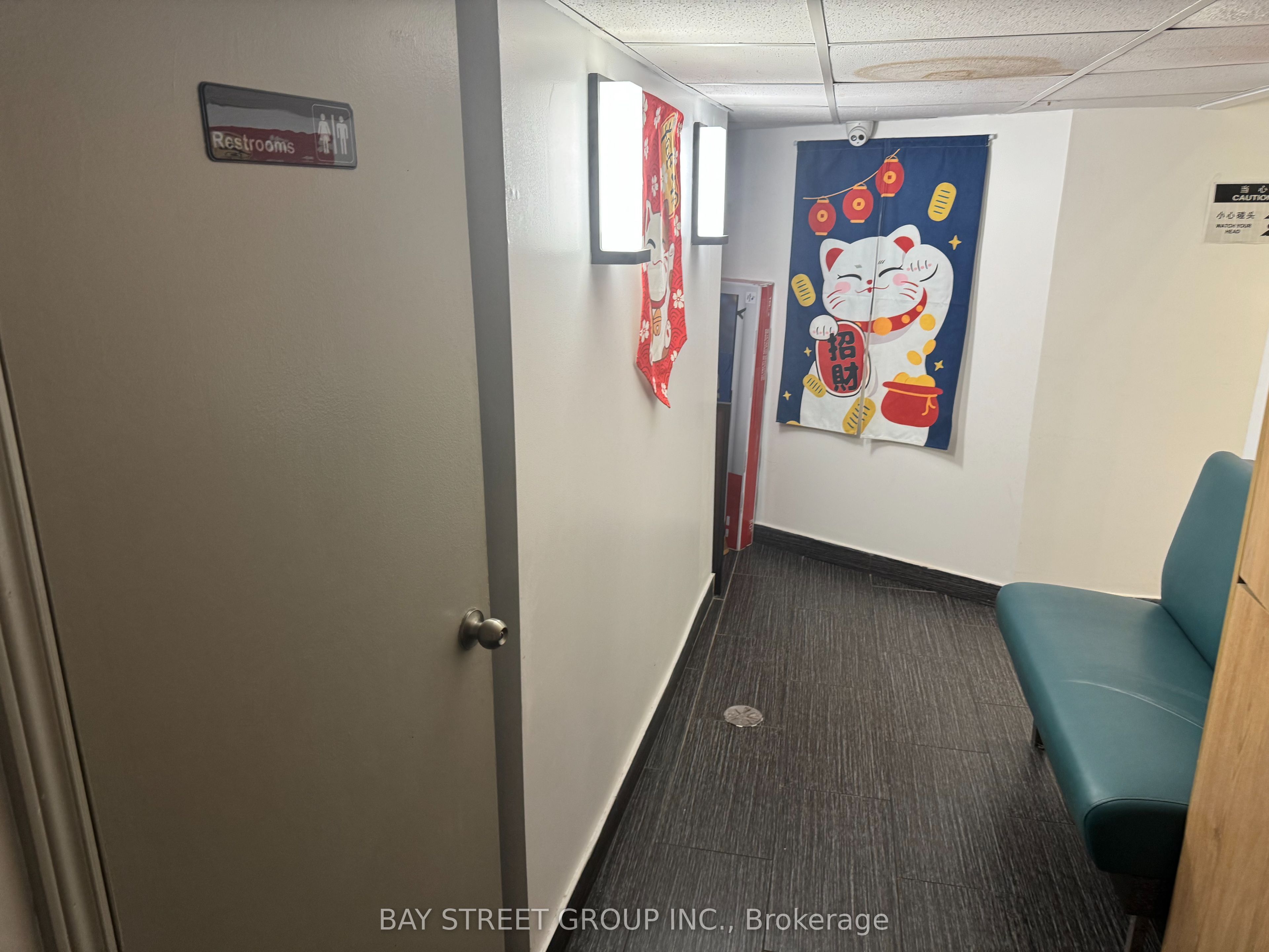 1024 Gerrard Street E Property Photo 13