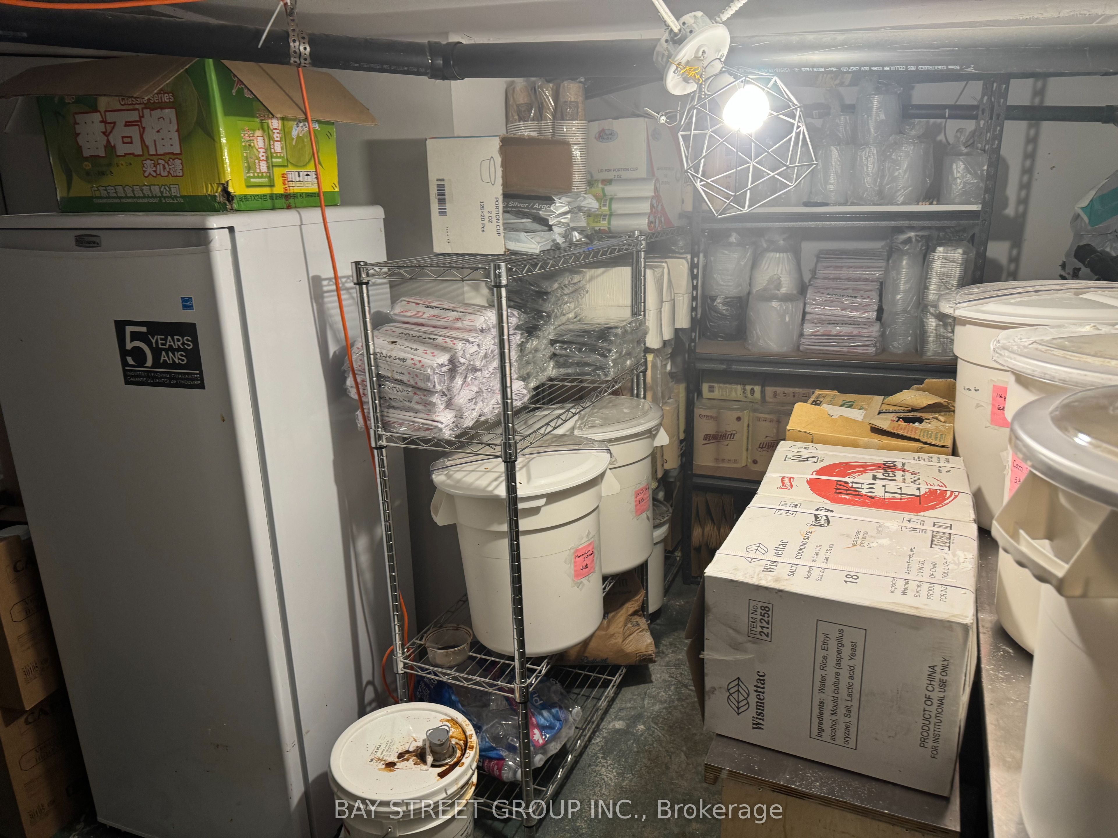 1024 Gerrard Street E Property Photo 16