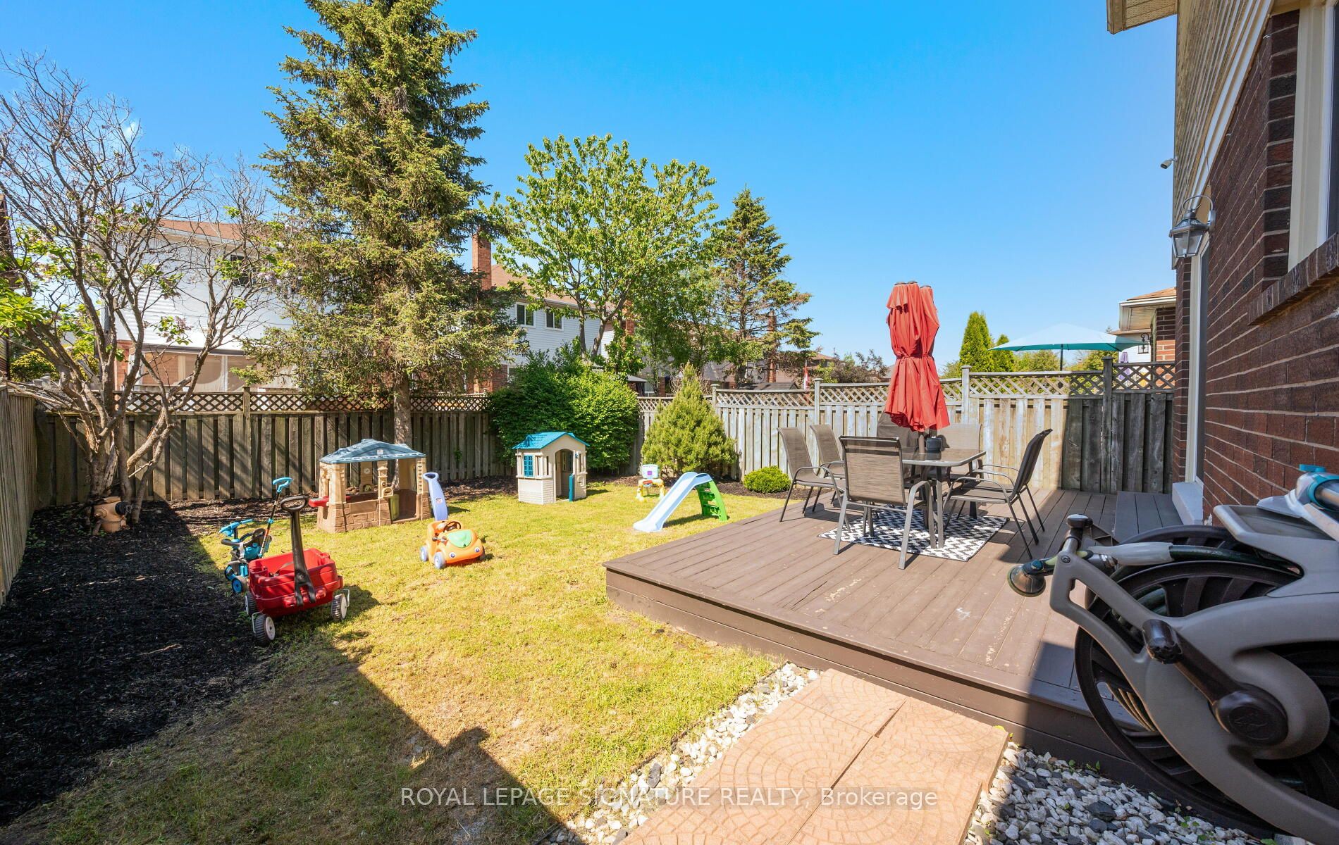 12 Hewitt Crescent Property Photo 26