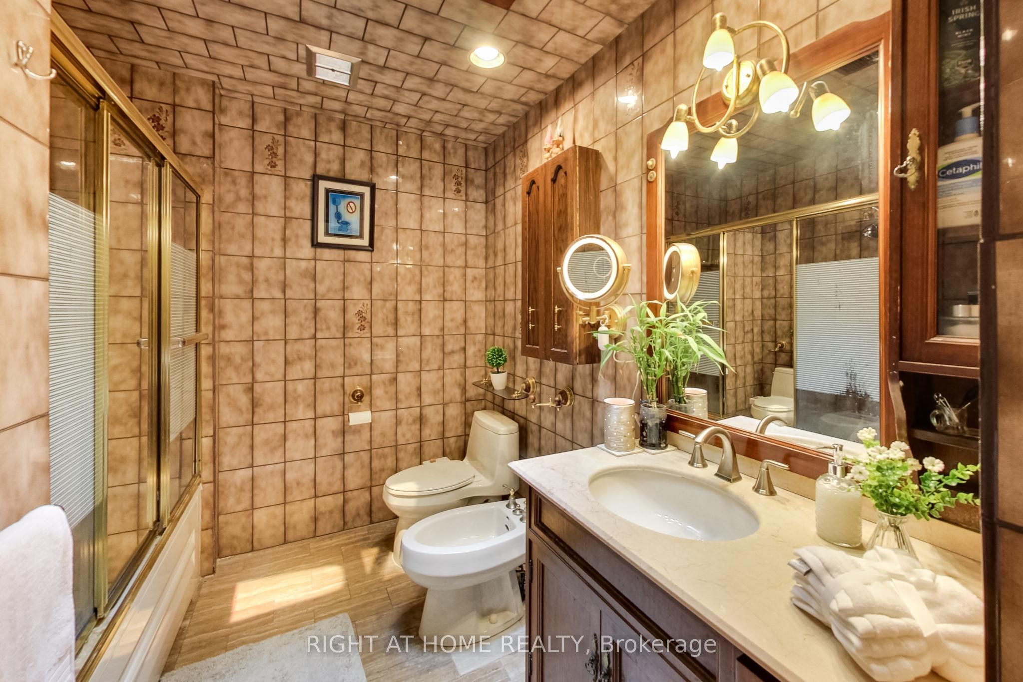8 Suraty Avenue Property Photo 25