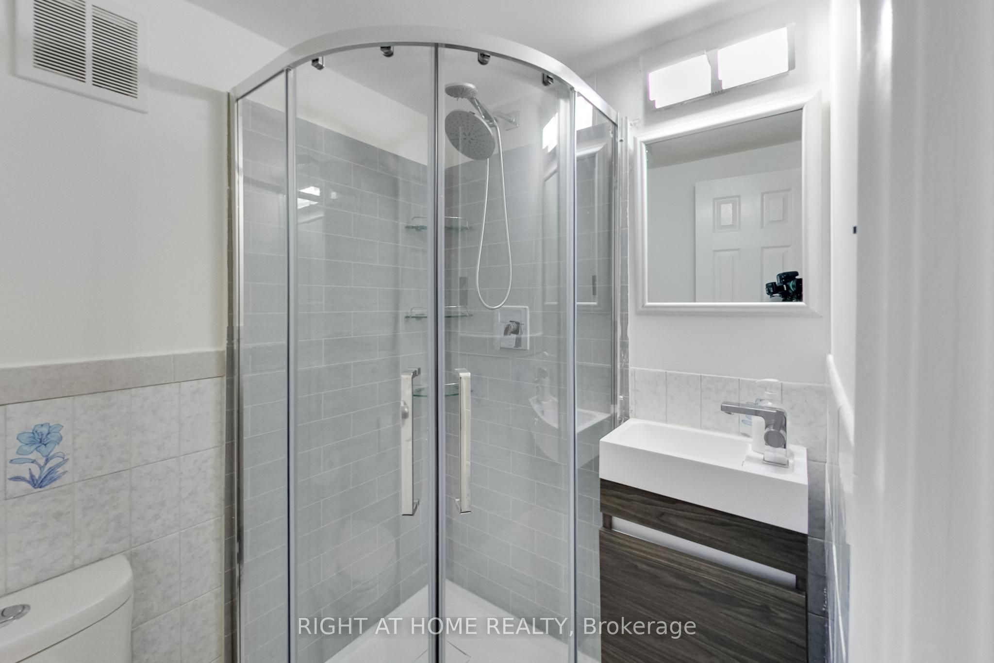 8 Suraty Avenue Property Photo 29
