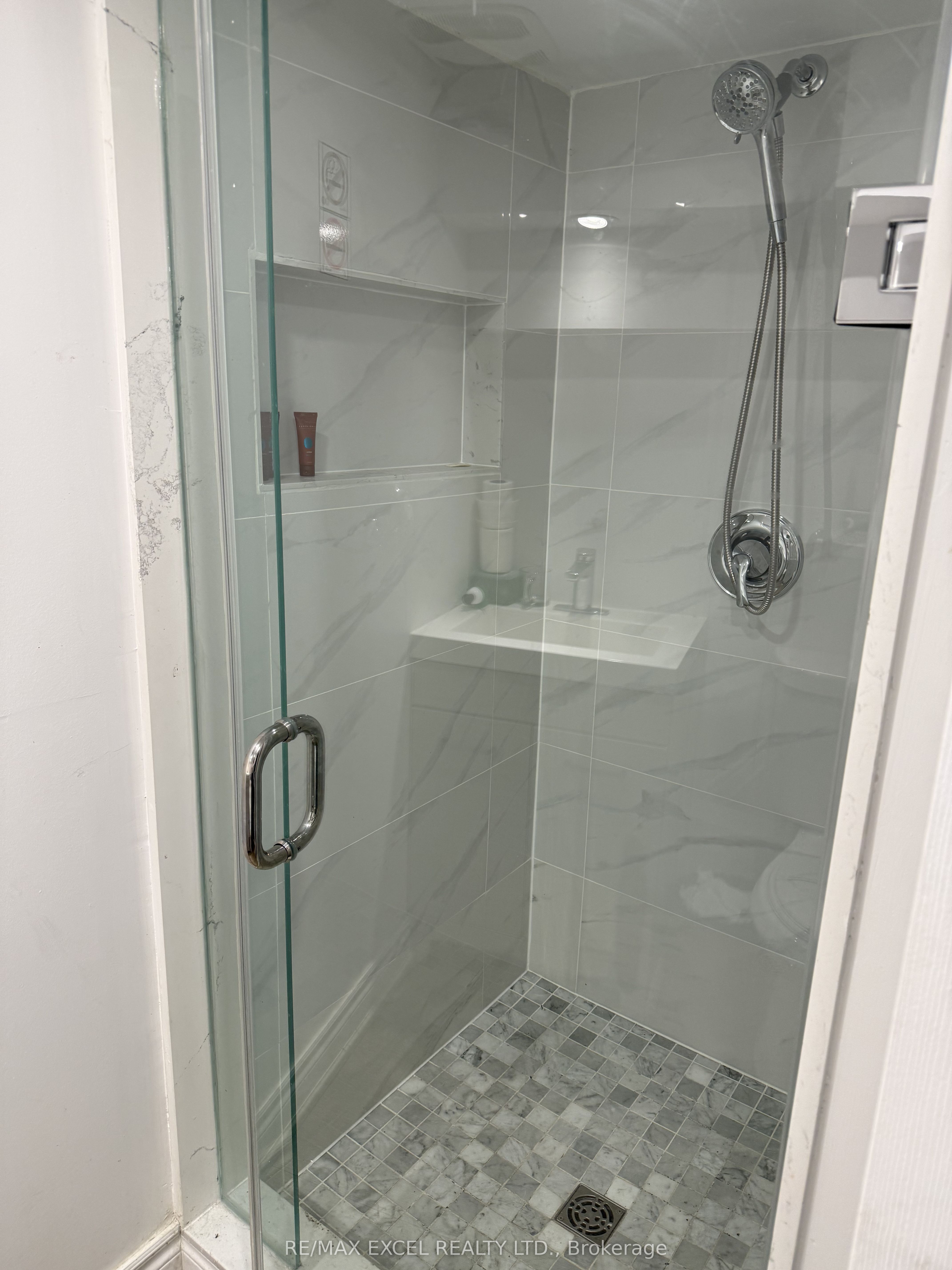508 Danforth Avenue Property Photo 10