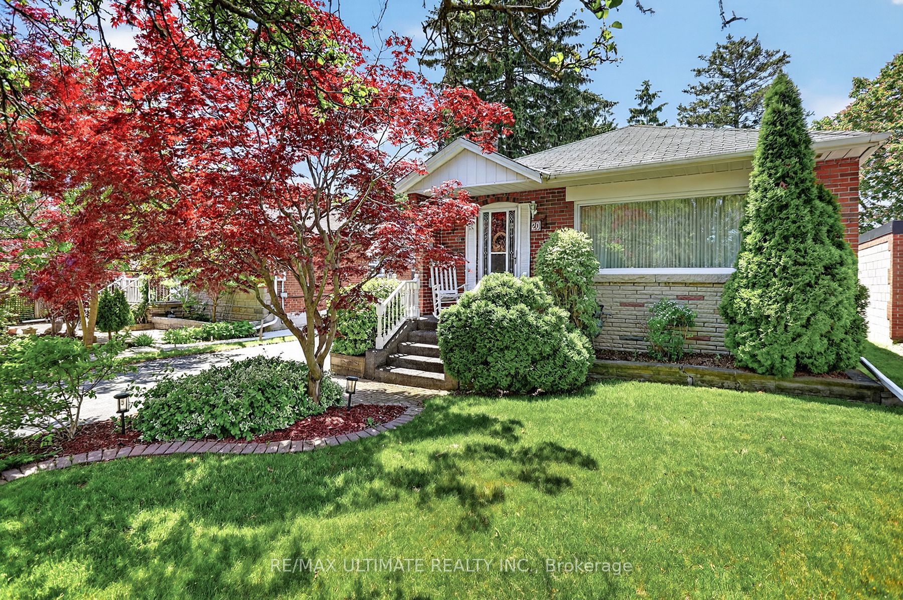 20 Corinne Crescent Property Photo 1