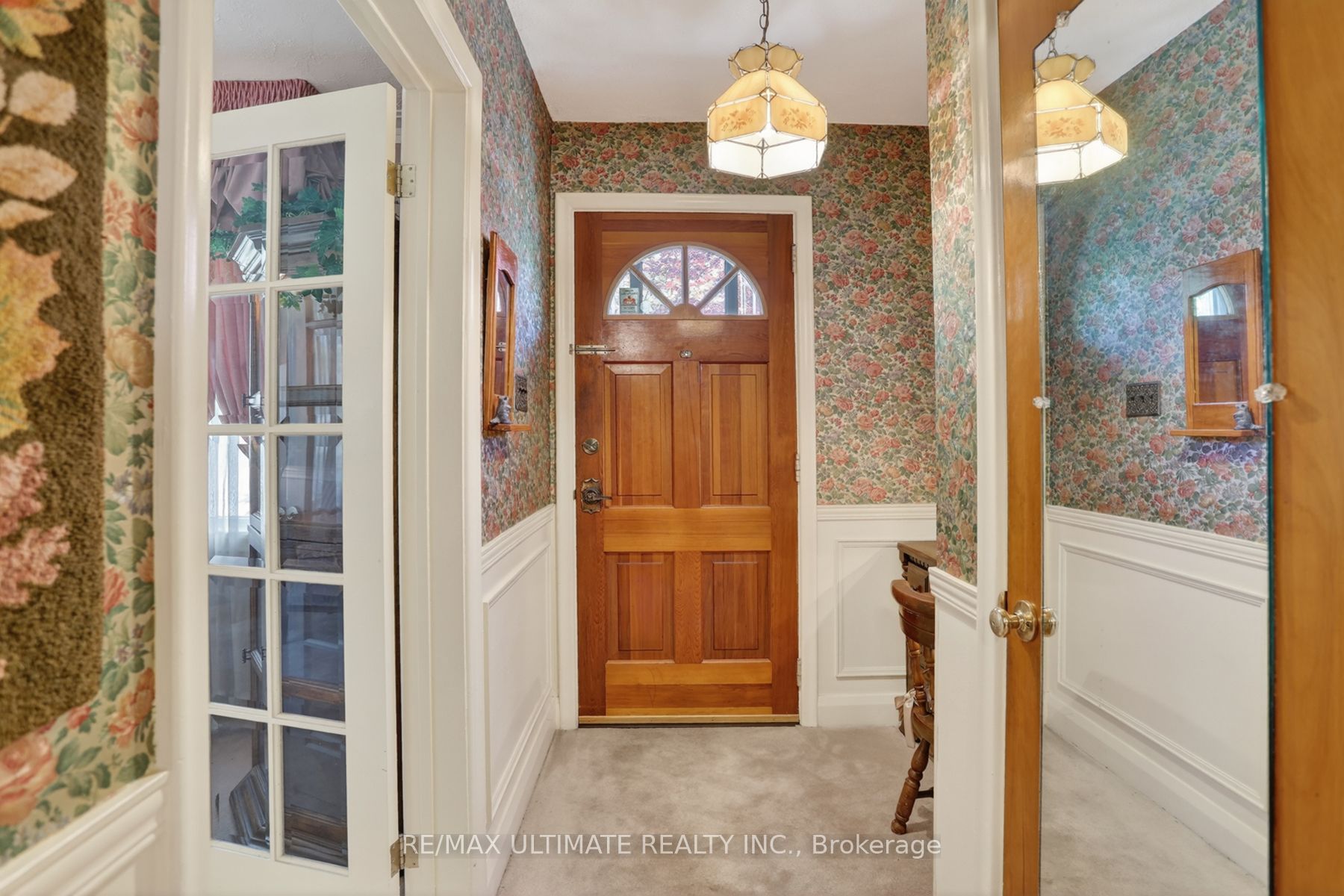 20 Corinne Crescent Property Photo 4