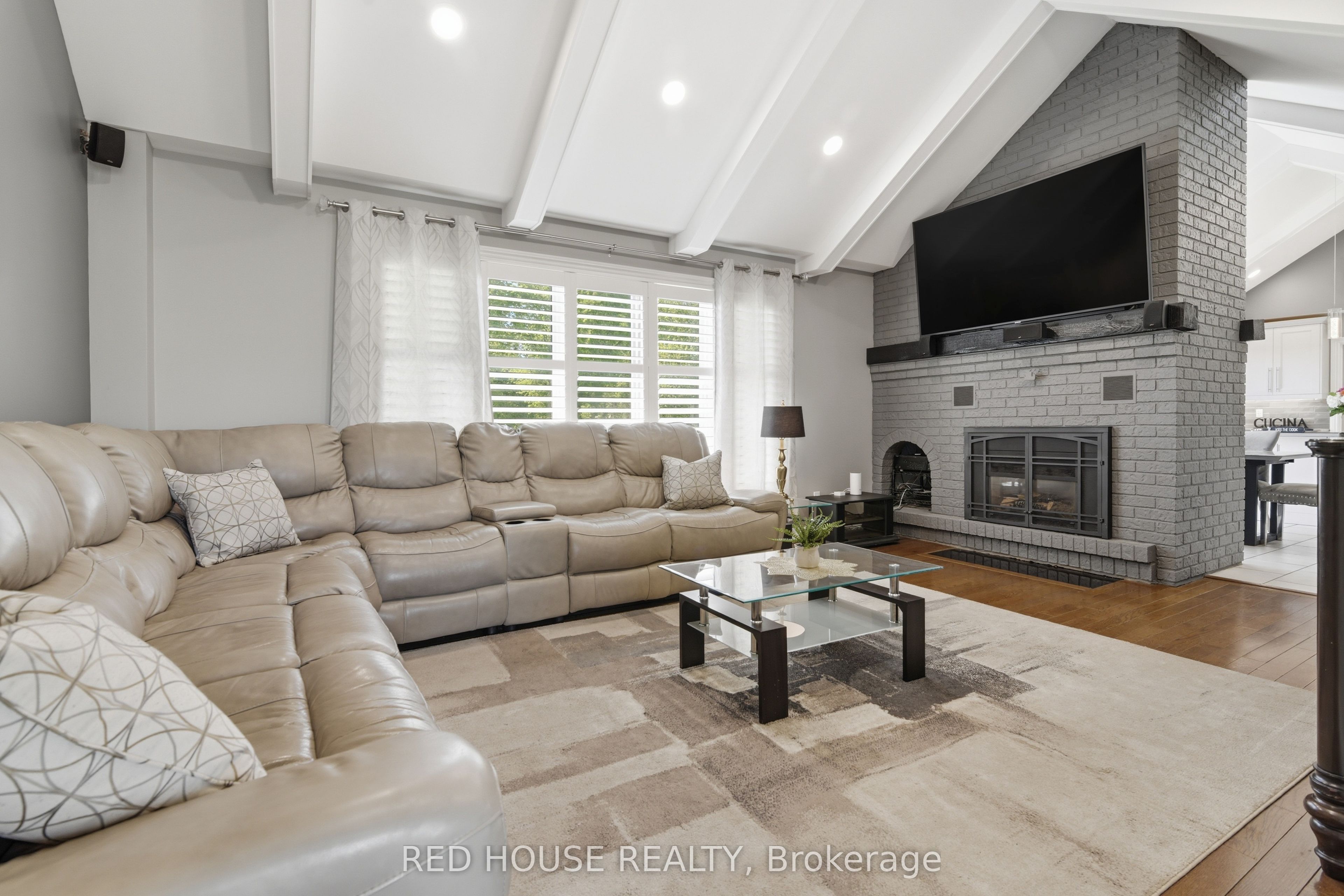 875 Brawley Road W Property Photo 11