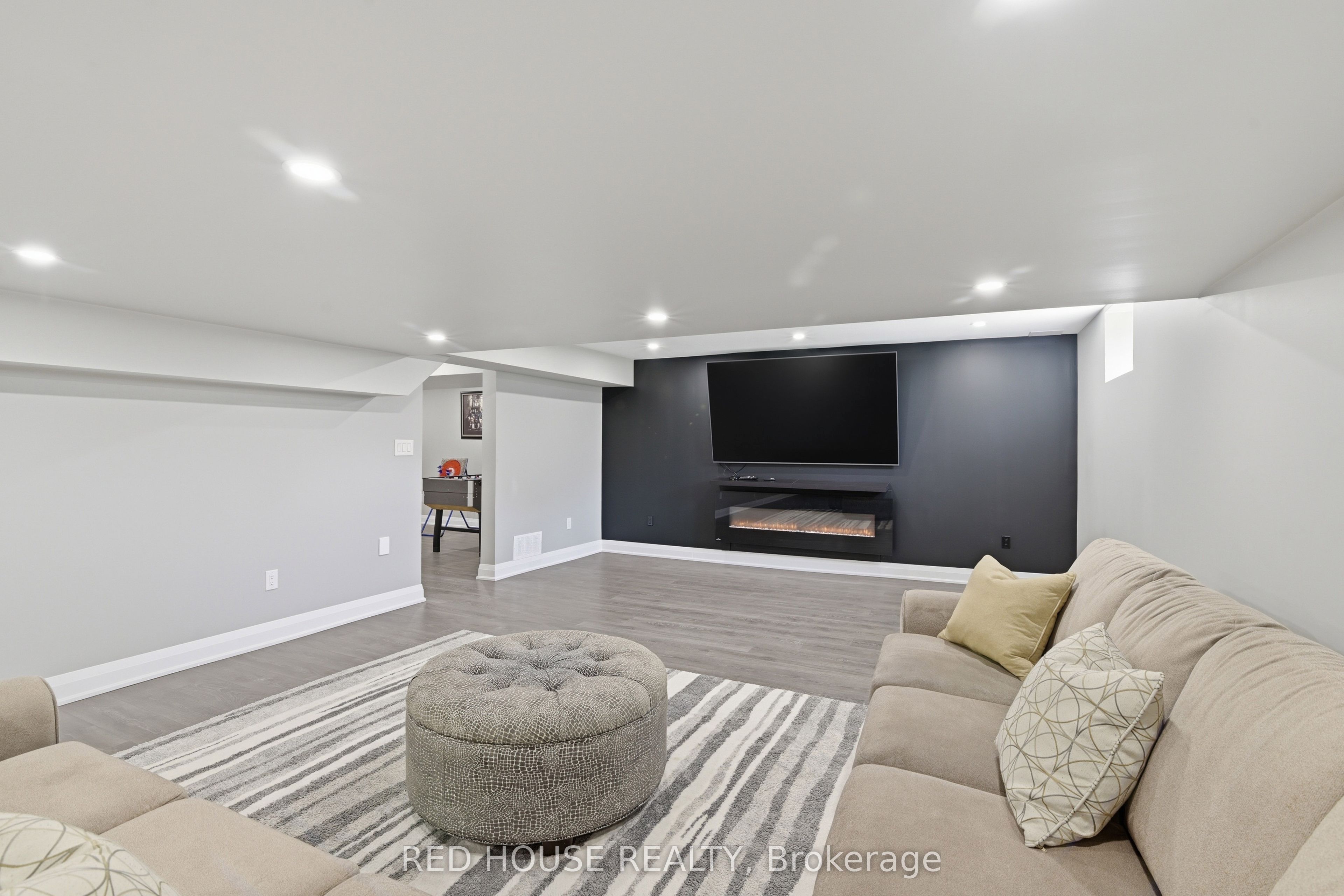 875 Brawley Road W Property Photo 38