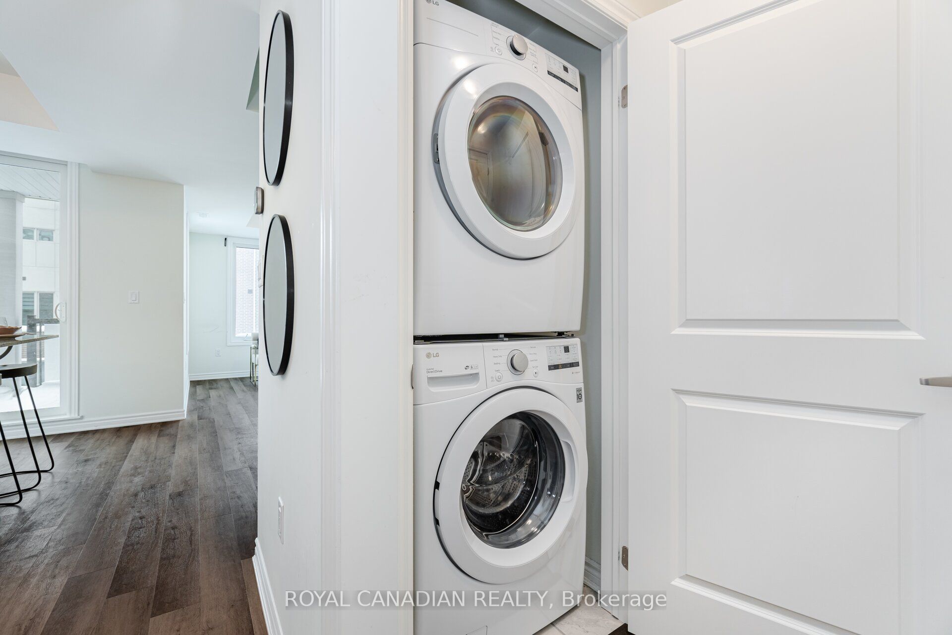 1034 Reflection Place 401 Property Photo 12