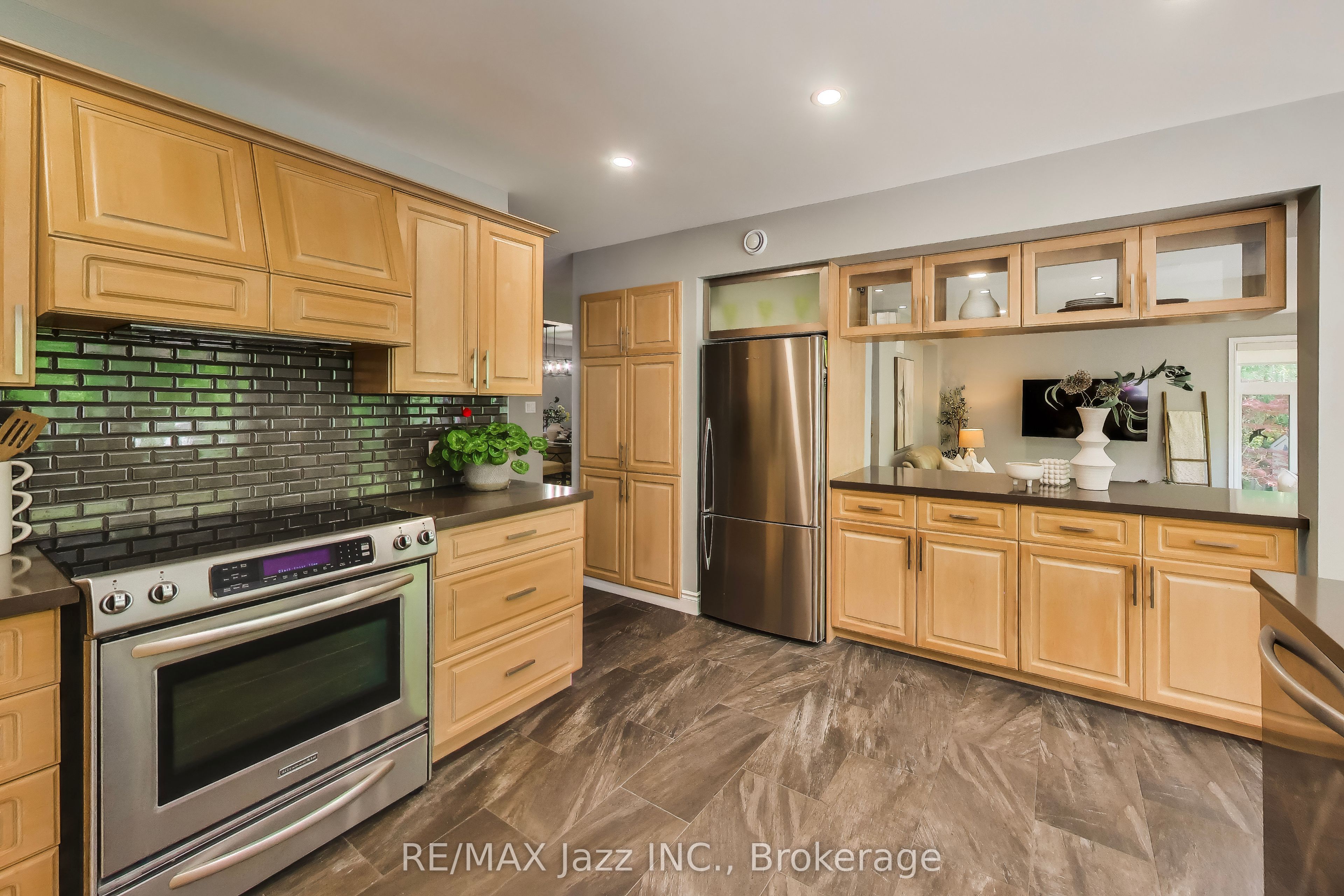 45 Windsor Valley Place Property Photo 12
