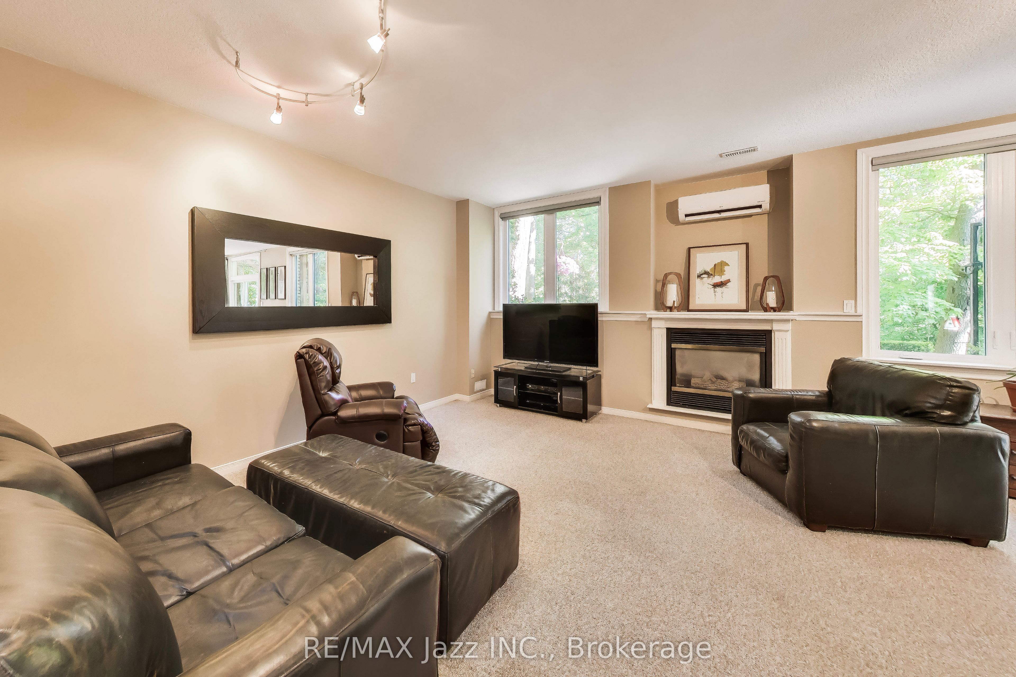 45 Windsor Valley Place Property Photo 32