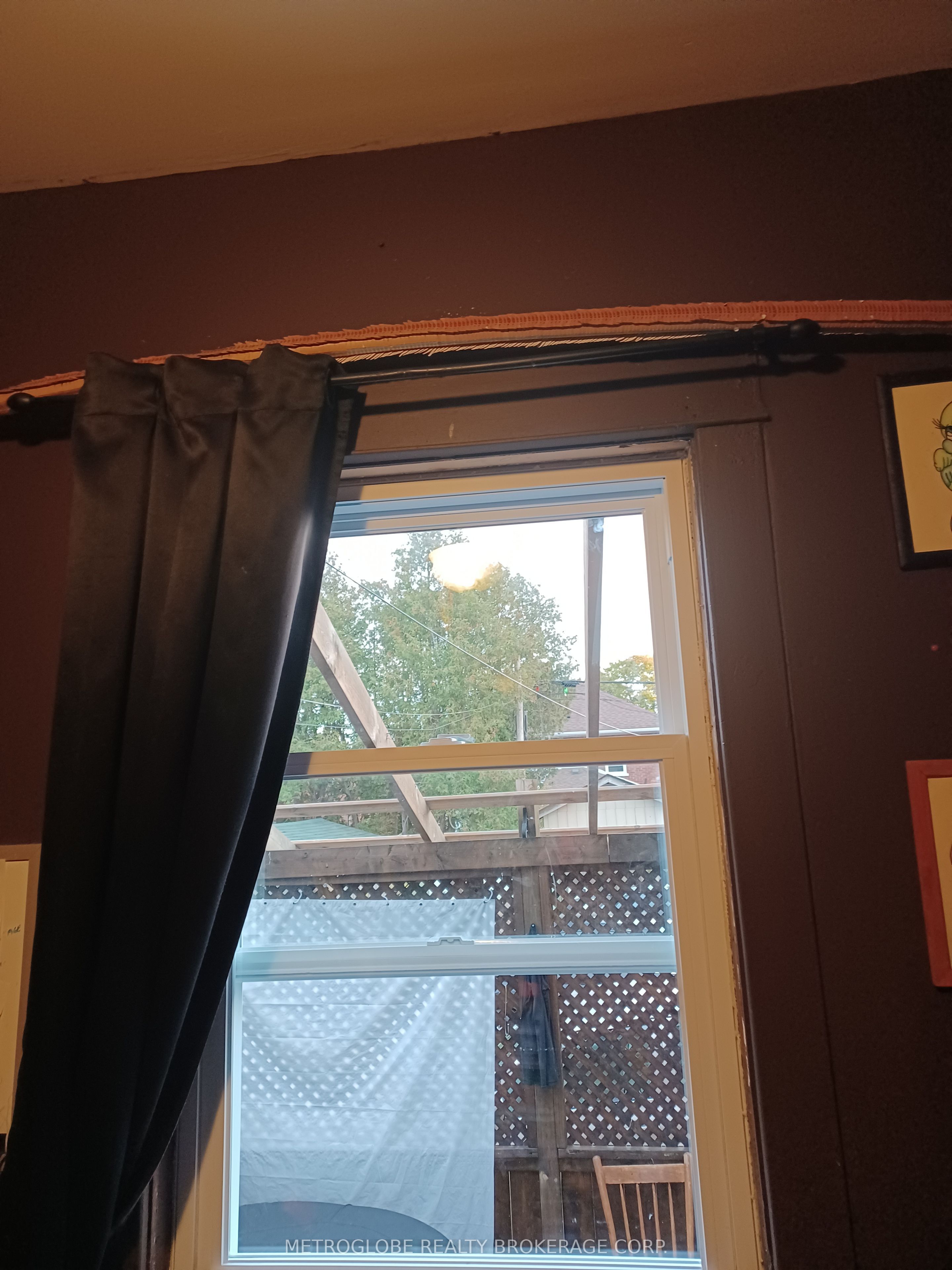 117 Adelaide Avenue E Property Photo 11